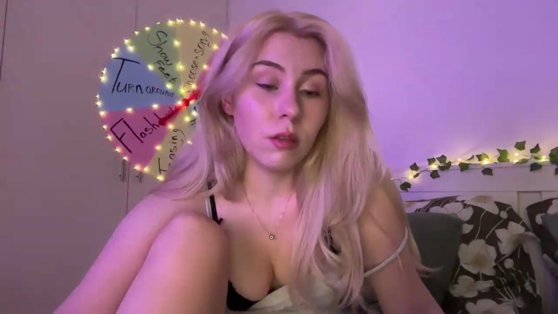 Gallery image thumbnail from Cherry_Iwe's myfreecams stream on, 08/22/2026, 19:13 image 7 of 20