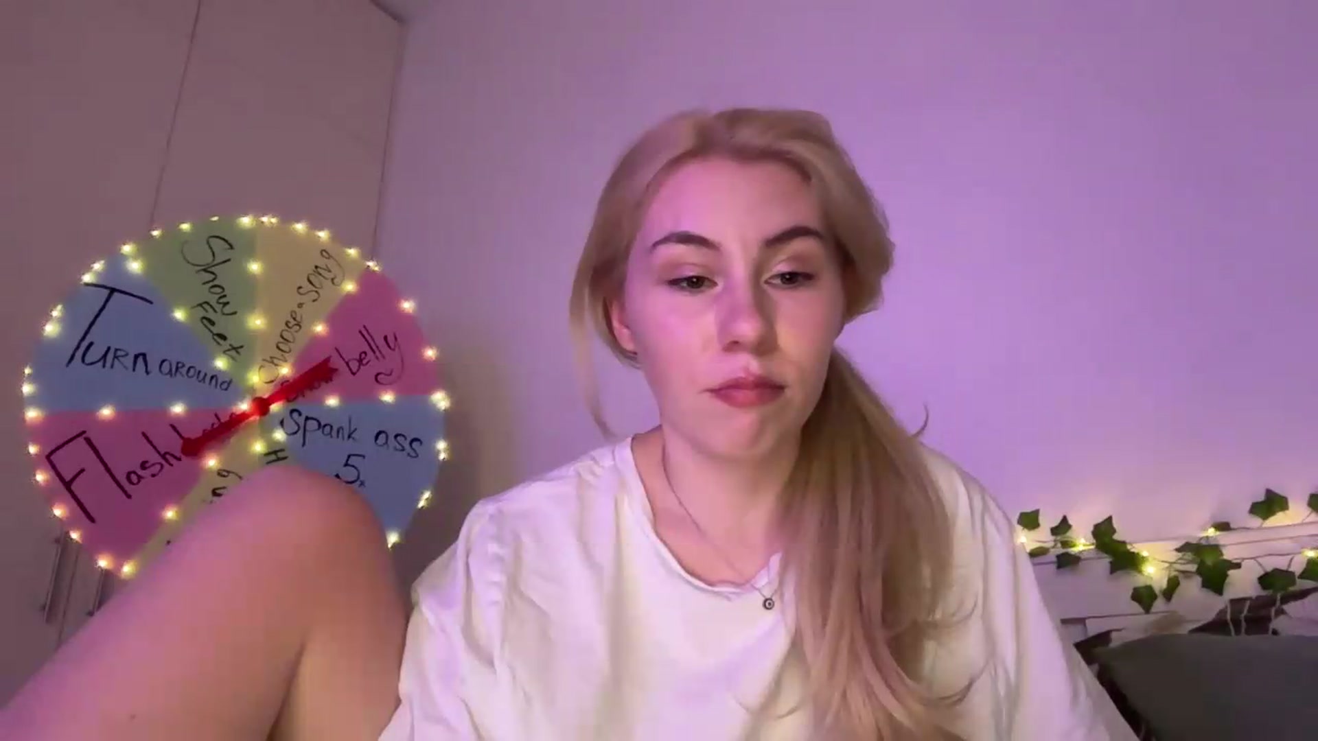 Gallery image thumbnail from Cherry_Iwe's myfreecams stream on, 08/22/2026, 19:13 image 20 of 20