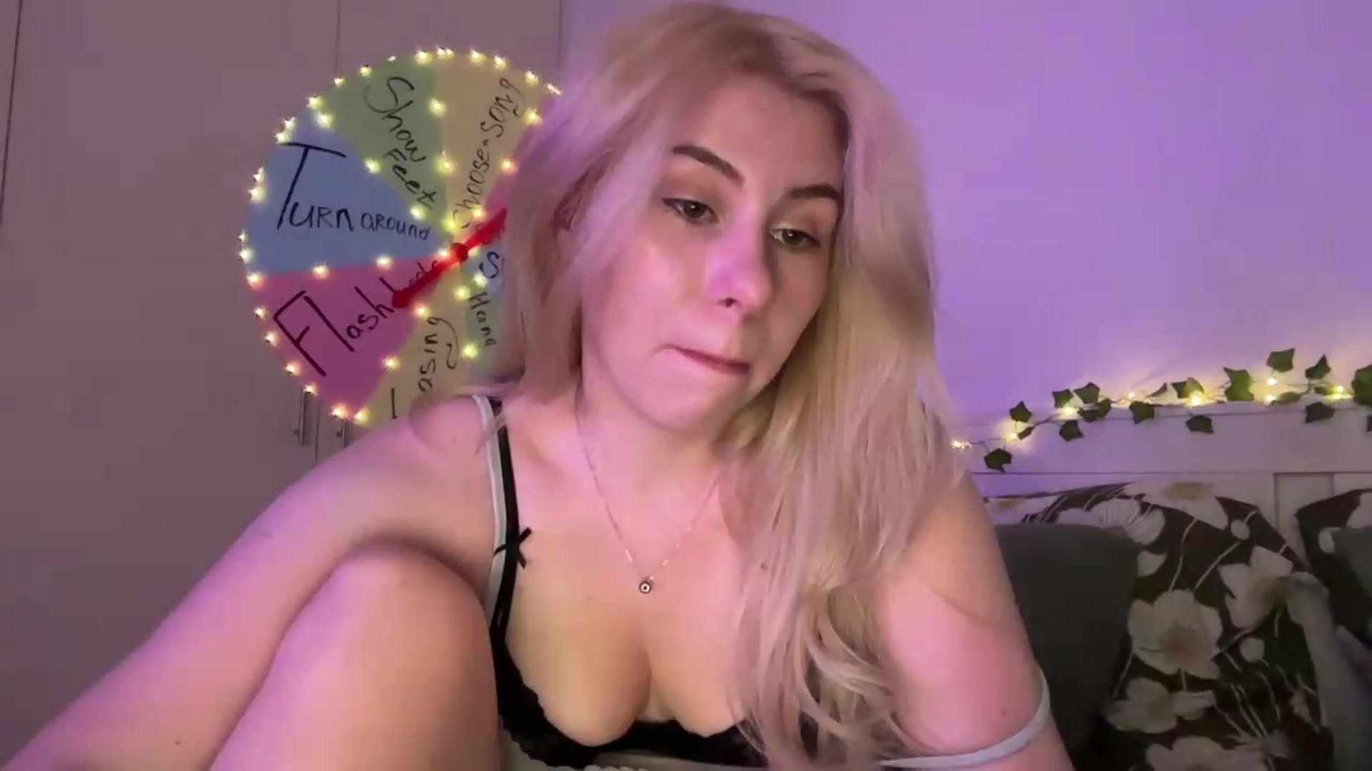Gallery image thumbnail from Cherry_Iwe's myfreecams stream on, 08/22/2026, 19:13 image 8 of 20