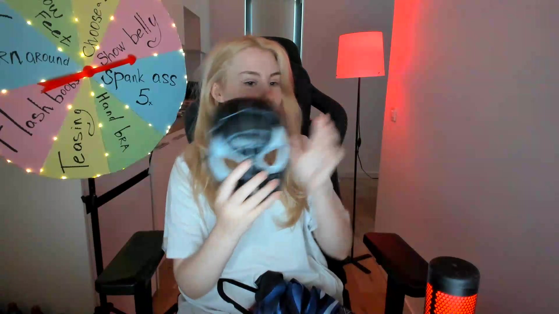 Gallery image thumbnail from Cherry_Iwe's myfreecams stream on, 08/24/2026, 09:08 image 17 of 20