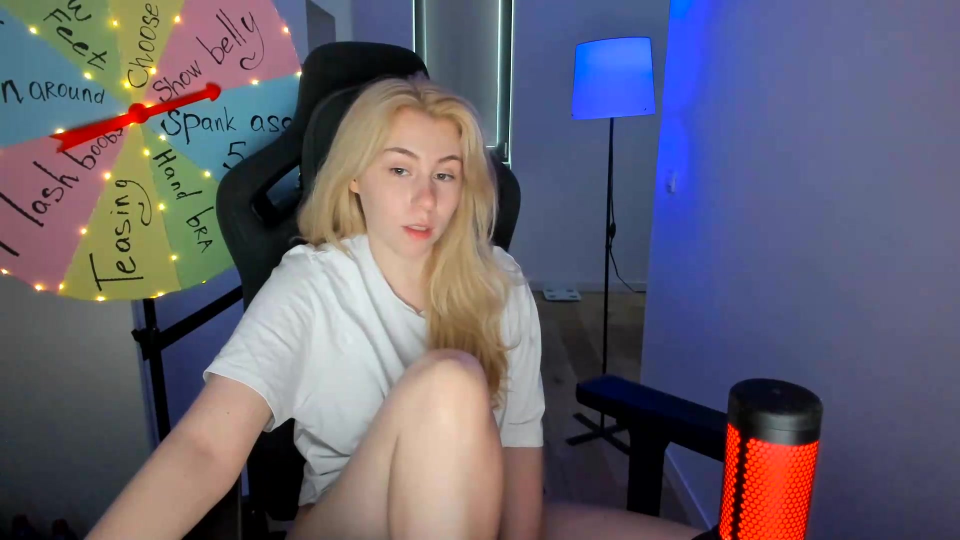 Gallery image thumbnail from Cherry_Iwe's myfreecams stream on, 08/24/2026, 09:57 image 12 of 20