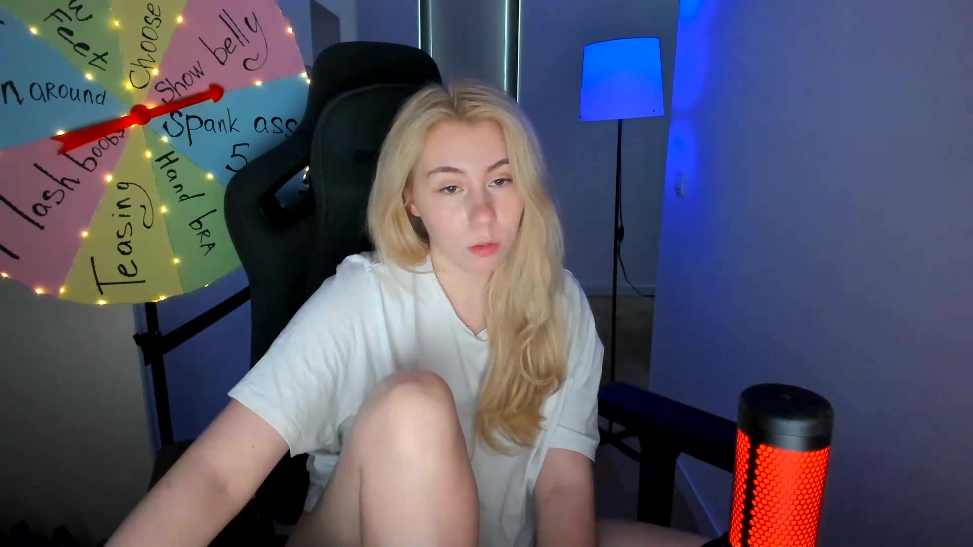 Gallery image thumbnail from Cherry_Iwe's myfreecams stream on, 08/24/2026, 09:57 image 11 of 20