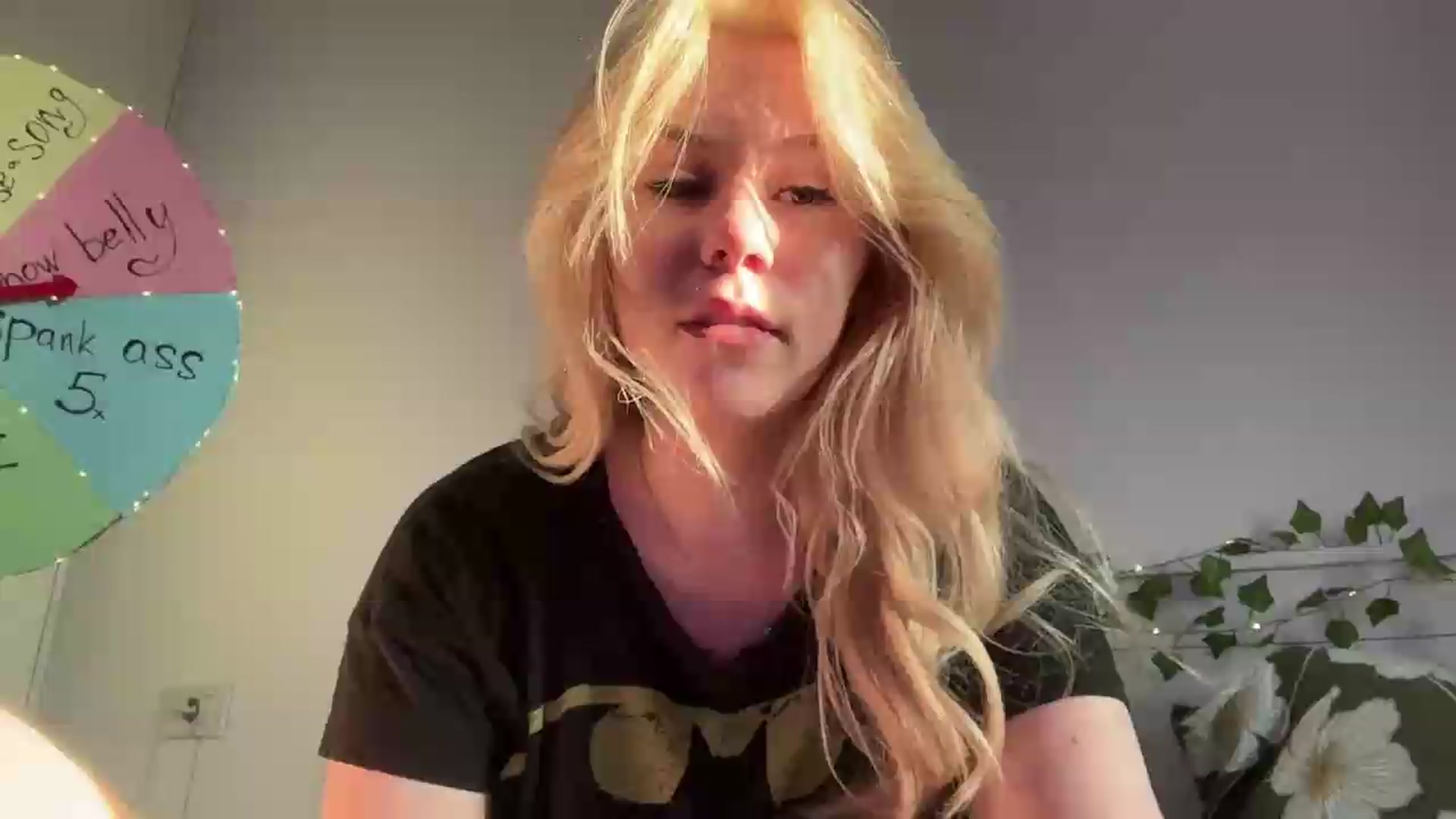 Gallery image thumbnail from Cherry_Iwe's myfreecams stream on, 08/30/2026, 16:04 image 1 of 20