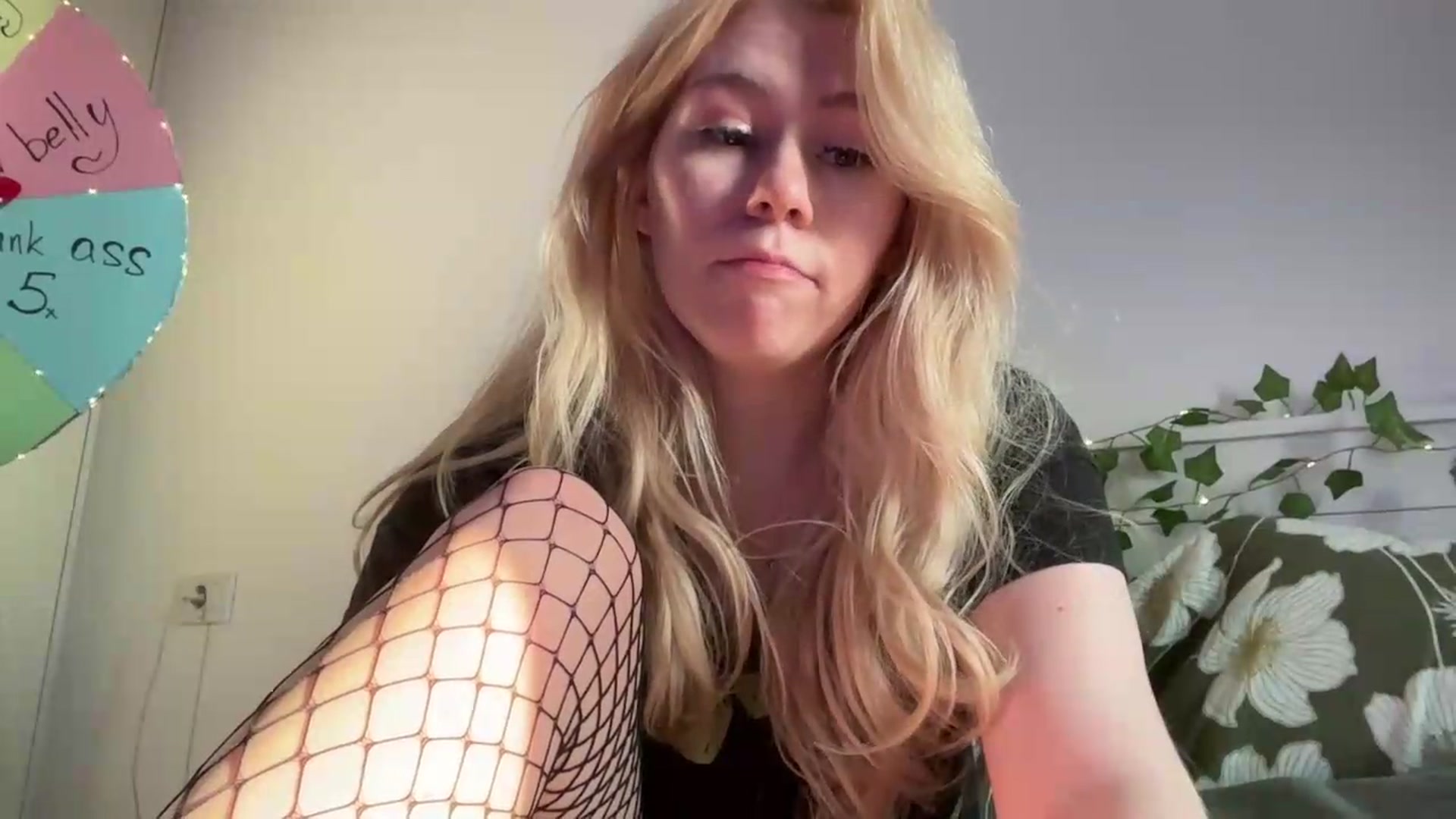 Gallery image thumbnail from Cherry_Iwe's myfreecams stream on, 08/30/2026, 16:04 image 19 of 20