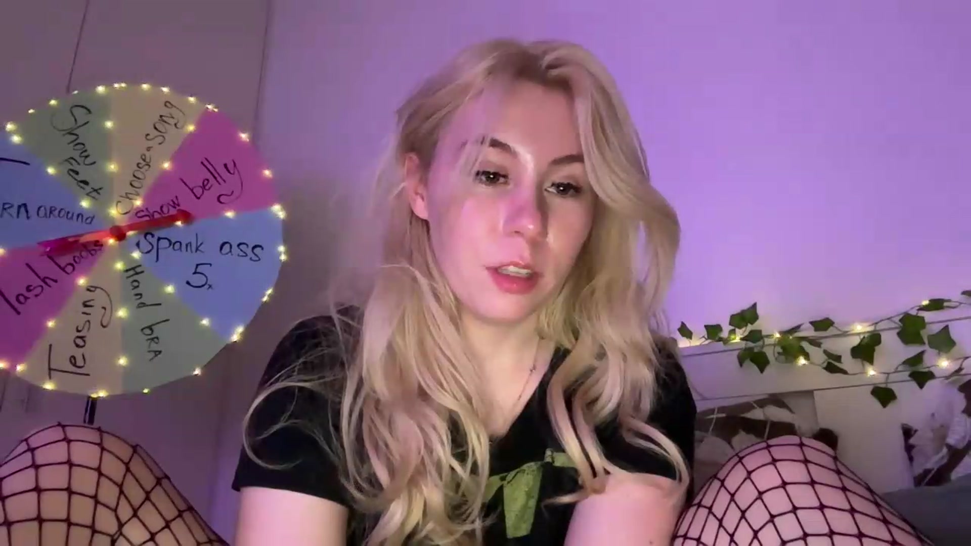 Gallery image thumbnail from Cherry_Iwe's myfreecams stream on, 08/30/2026, 19:40 image 10 of 20