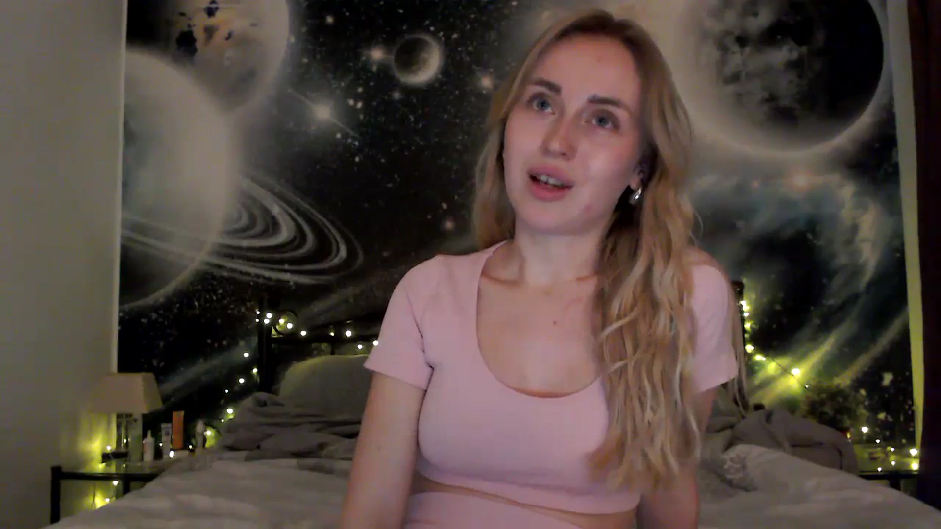 Gallery image thumbnail from Cherry_Miss's myfreecams stream on, 03/13/2024, 17:03 image 15 of 20