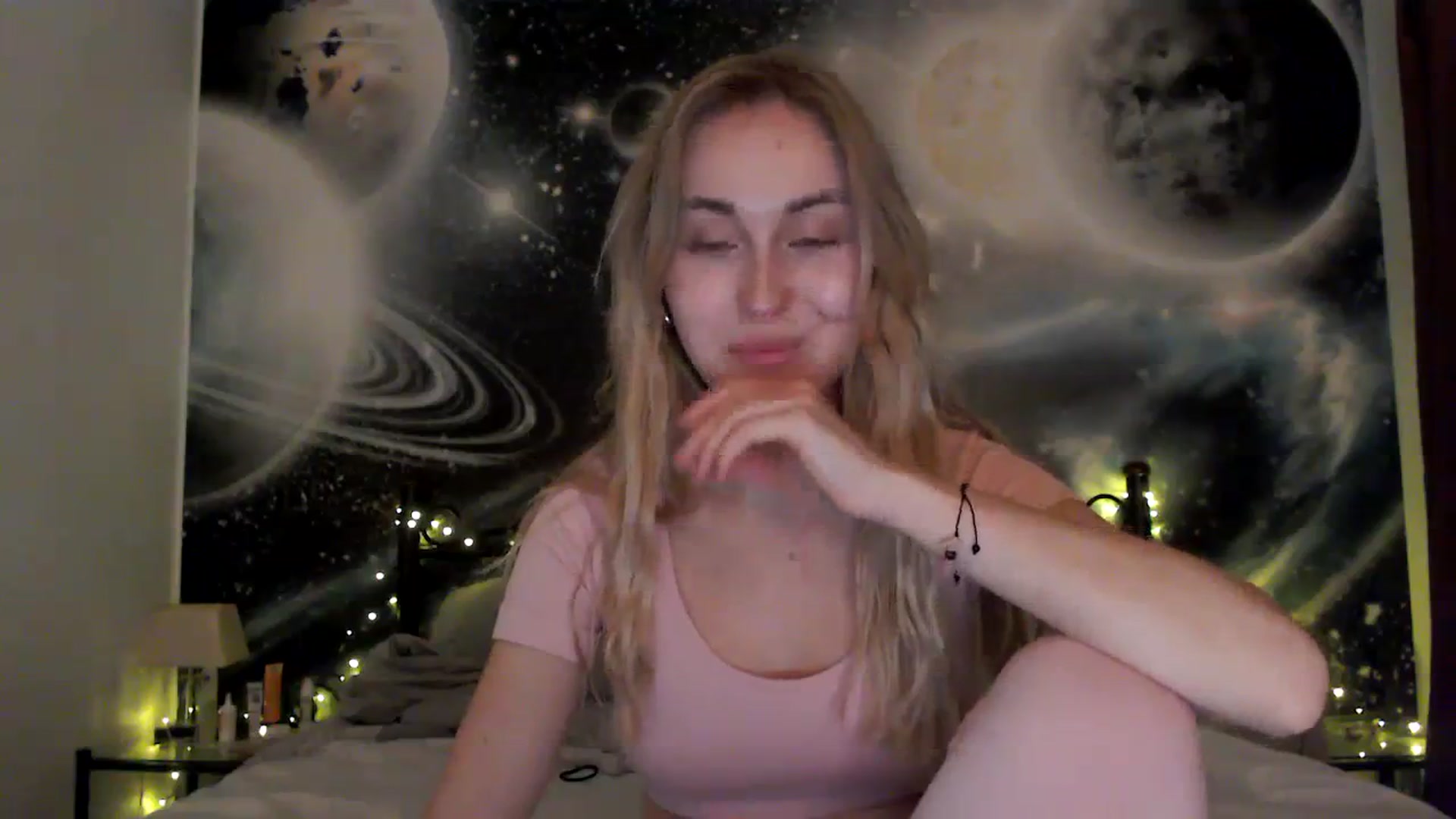 Gallery image thumbnail from Cherry_Miss's myfreecams stream on, 03/13/2024, 17:03 image 20 of 20