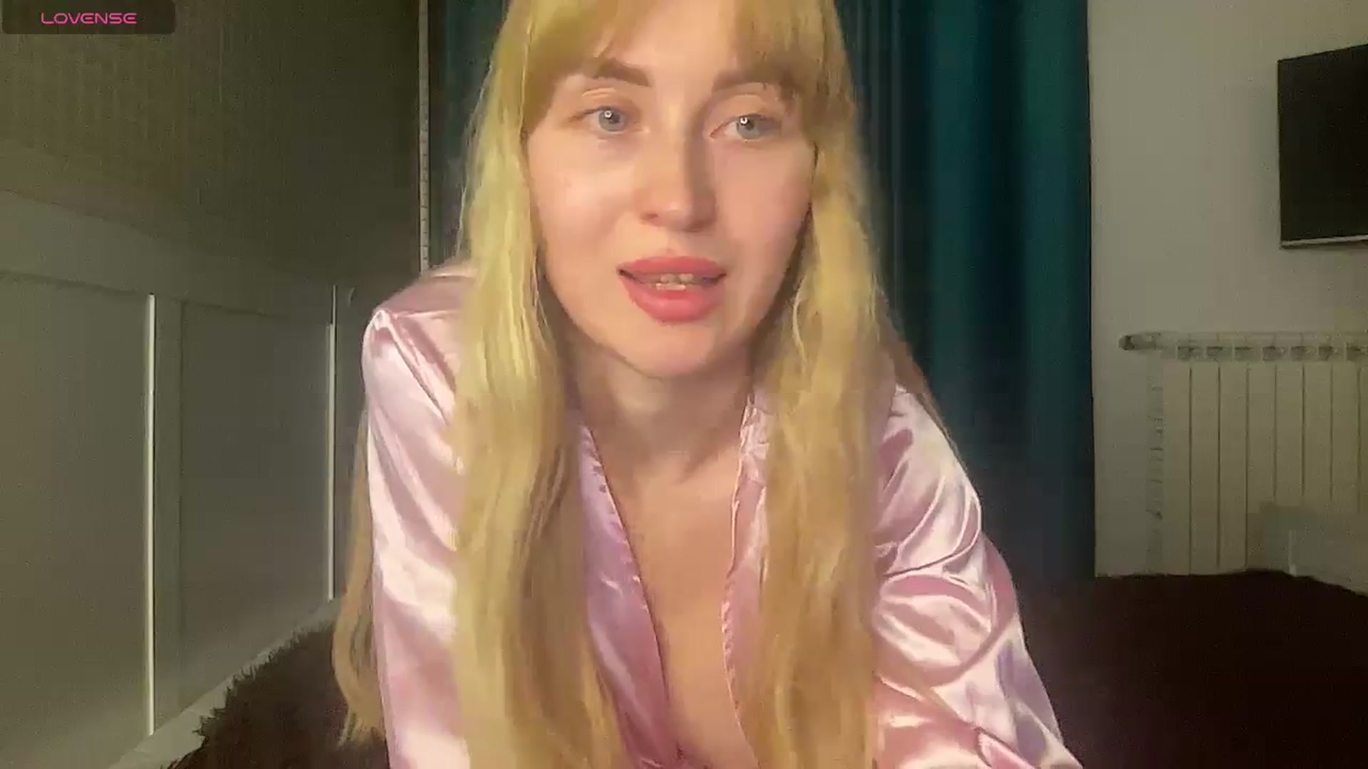 Gallery image thumbnail from Cherry_Miss's myfreecams stream on, 04/22/2024, 21:03 image 17 of 20