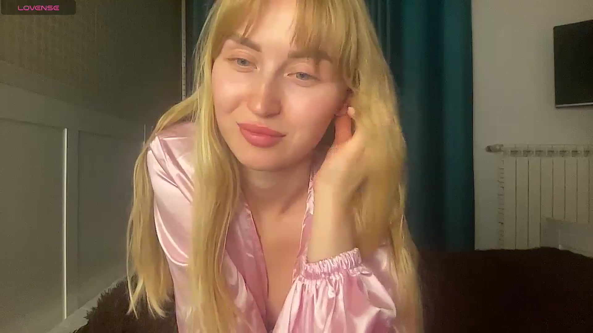 Gallery image thumbnail from Cherry_Miss's myfreecams stream on, 04/22/2024, 21:03 image 14 of 20