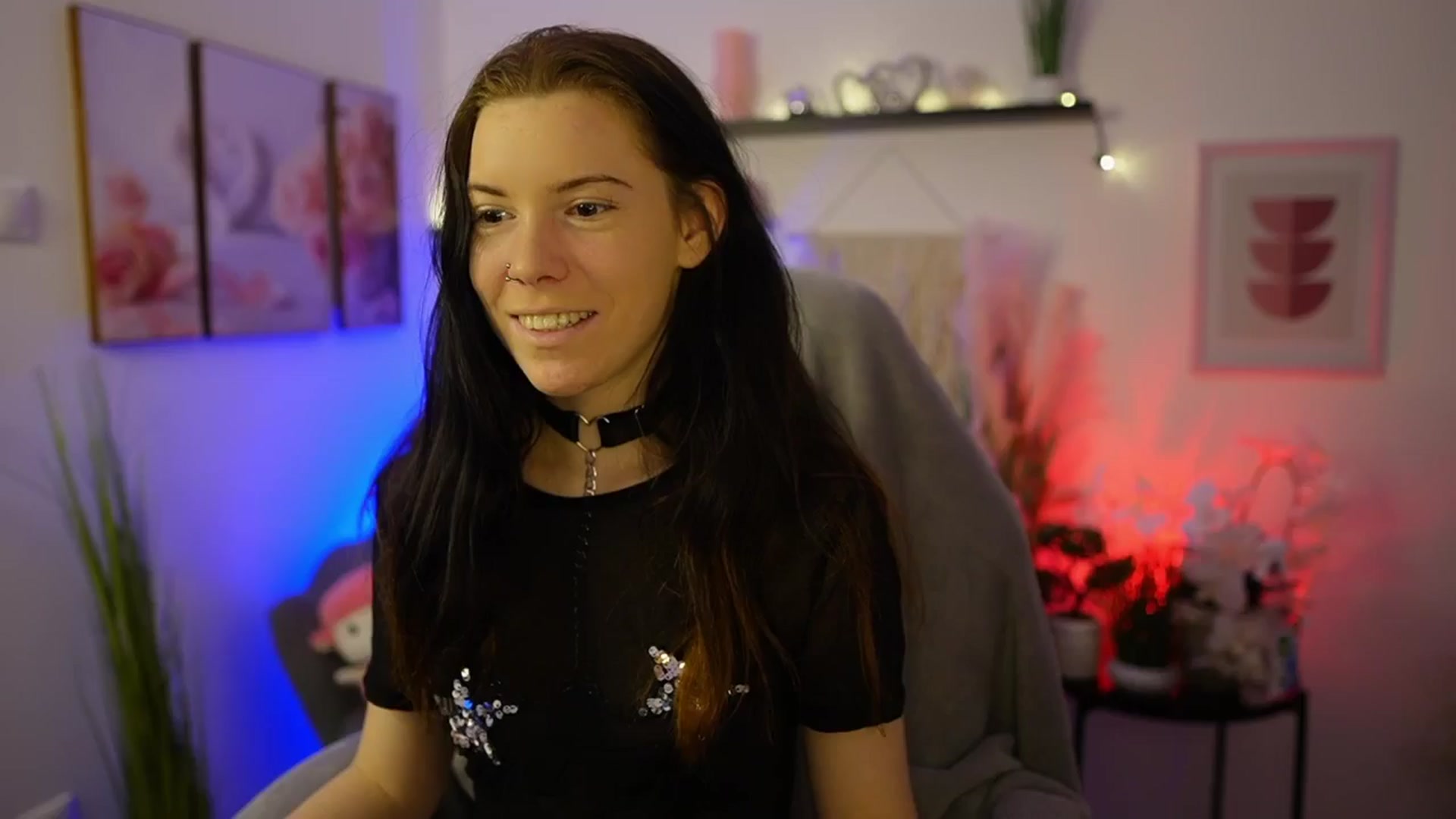 Gallery image thumbnail from Cherry_Rain's myfreecams stream on, 02/08/2026, 15:30 image 13 of 20