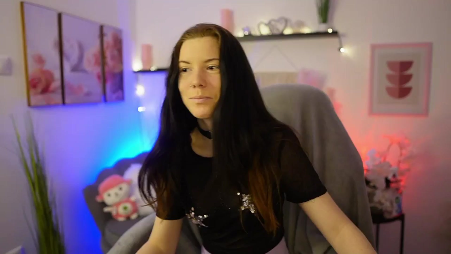 Gallery image thumbnail from Cherry_Rain's myfreecams stream on, 02/08/2026, 15:30 image 15 of 20