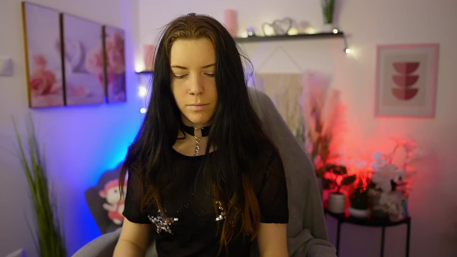Gallery image thumbnail from Cherry_Rain's myfreecams stream on, 02/08/2026, 16:33 image 4 of 20