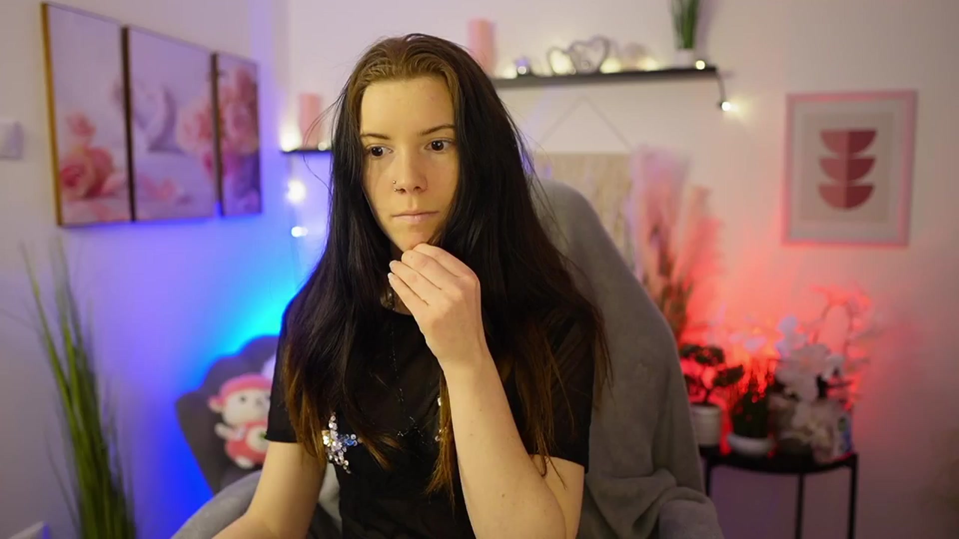 Gallery image thumbnail from Cherry_Rain's myfreecams stream on, 02/08/2026, 18:07 image 6 of 20