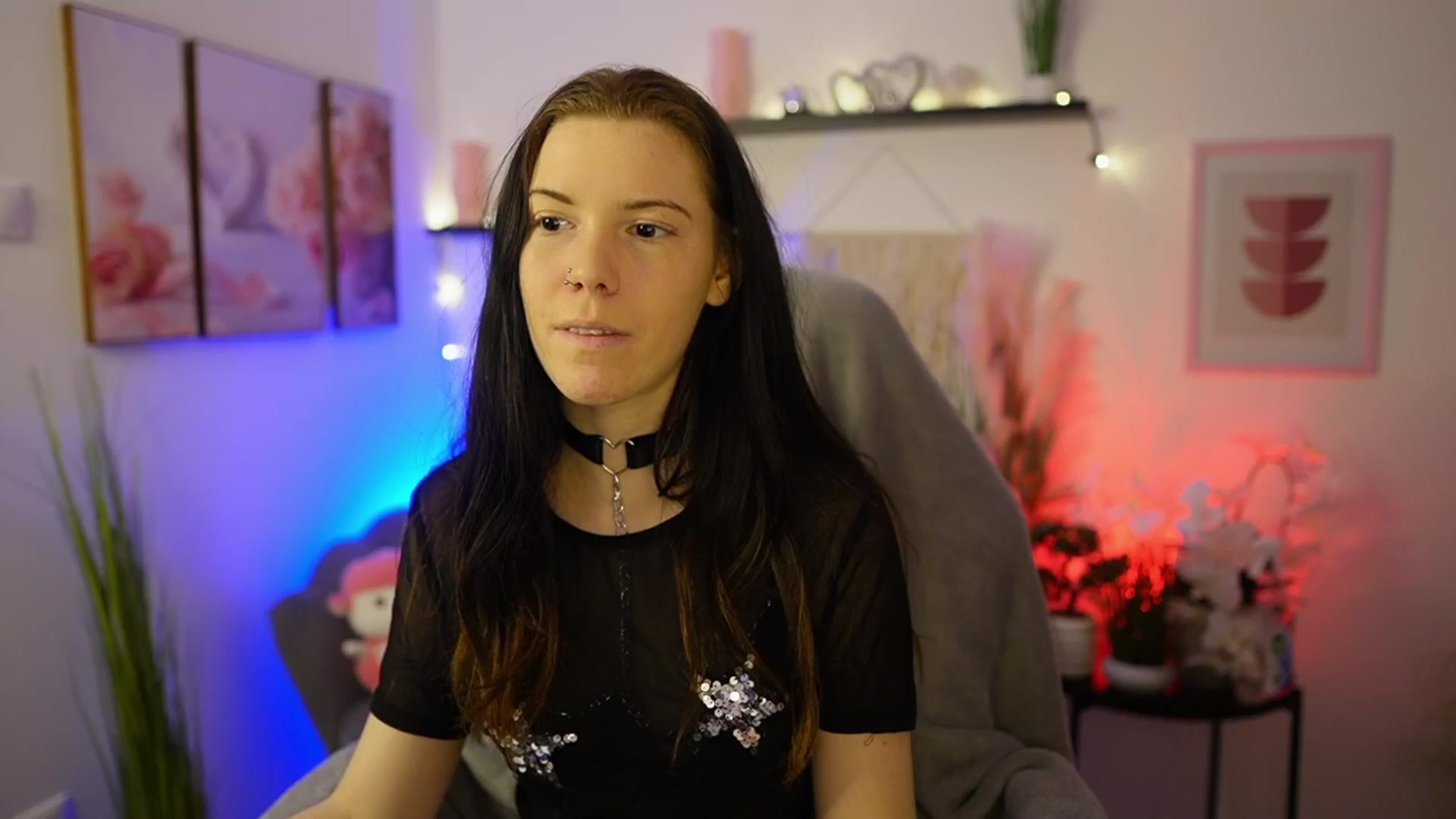 Gallery image thumbnail from Cherry_Rain's myfreecams stream on, 02/08/2026, 18:53 image 17 of 20
