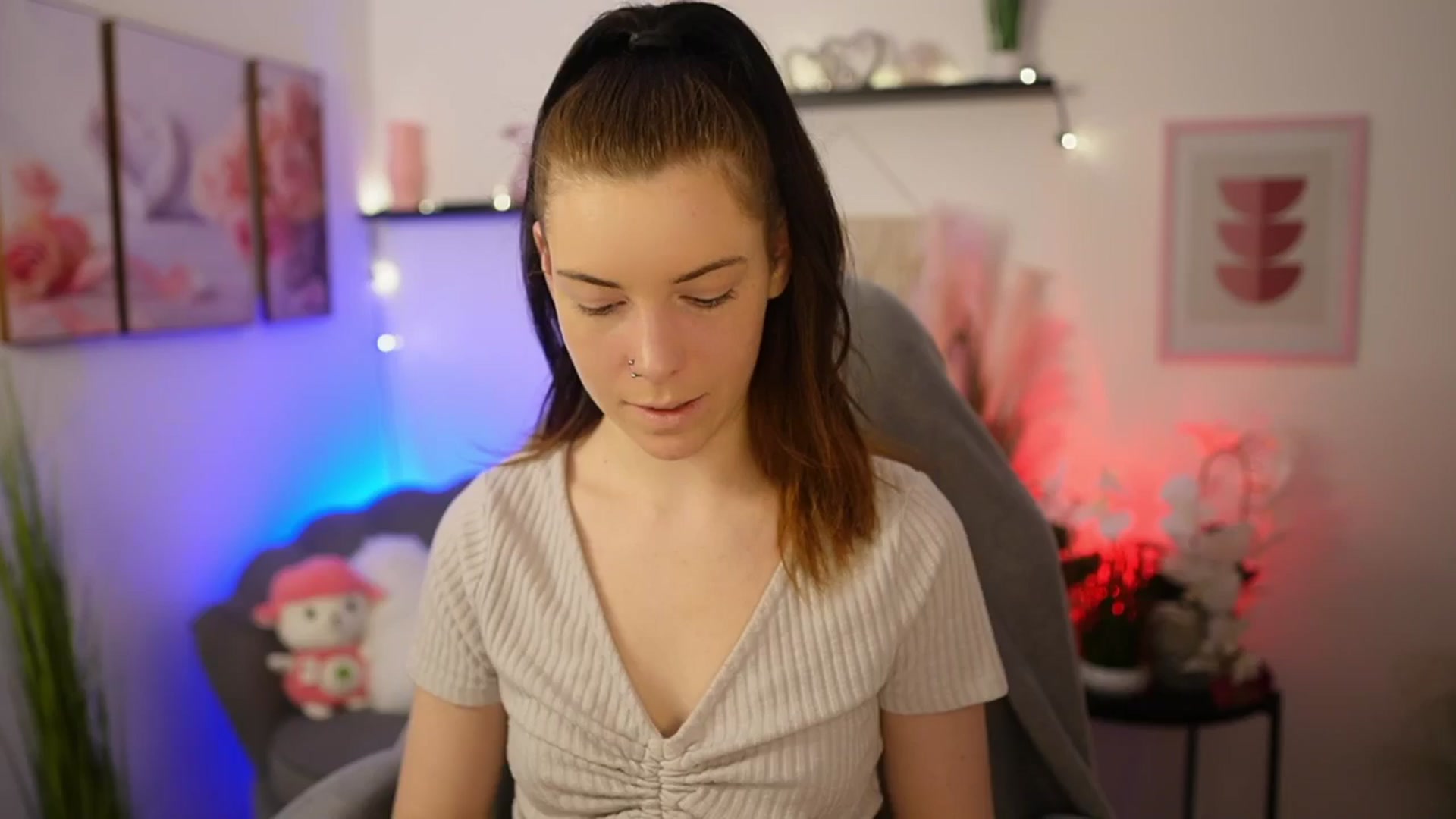 Gallery image thumbnail from Cherry_Rain's myfreecams stream on, 02/09/2026, 15:10 image 13 of 20