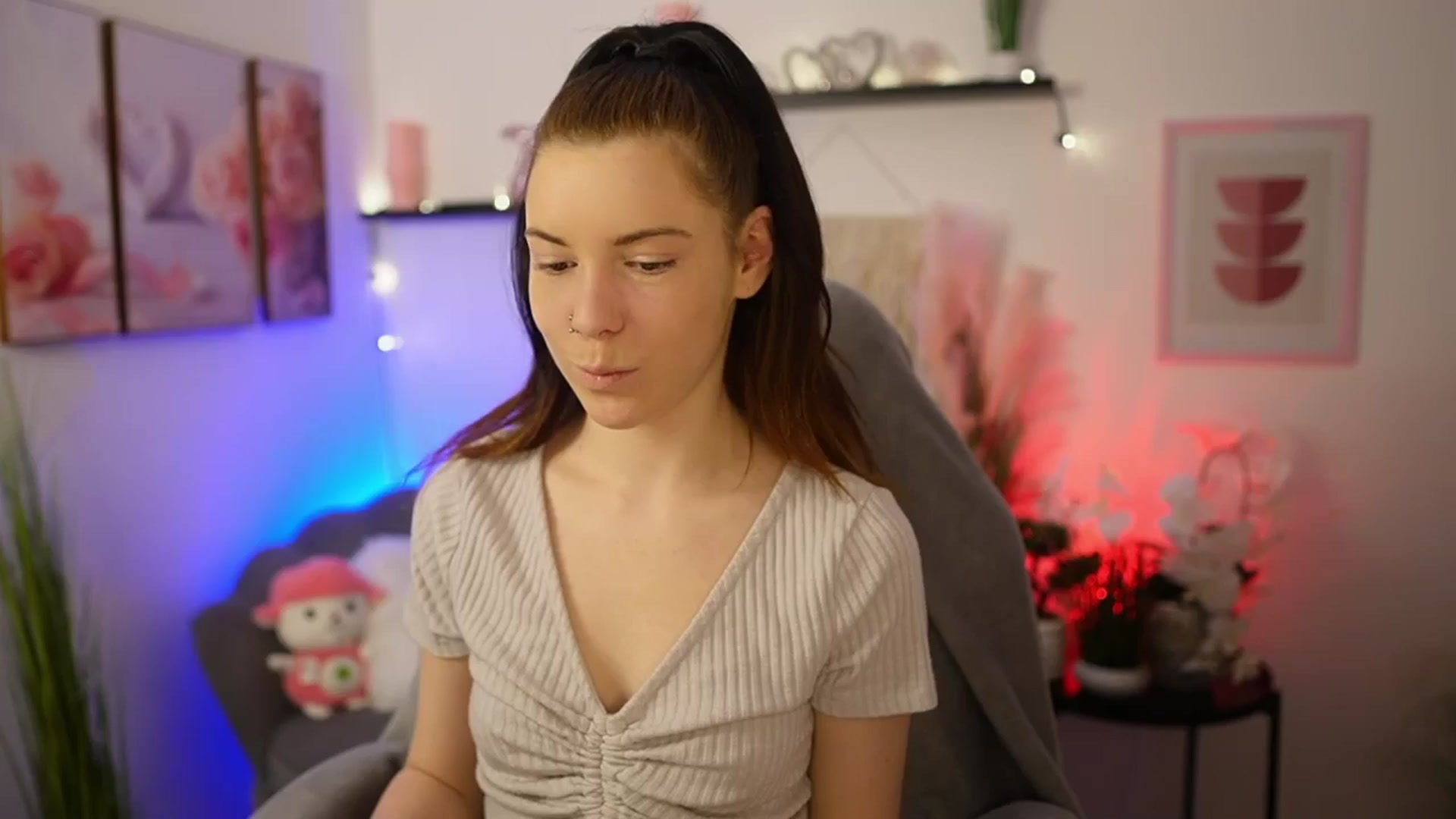Gallery image thumbnail from Cherry_Rain's myfreecams stream on, 02/09/2026, 15:10 image 5 of 20