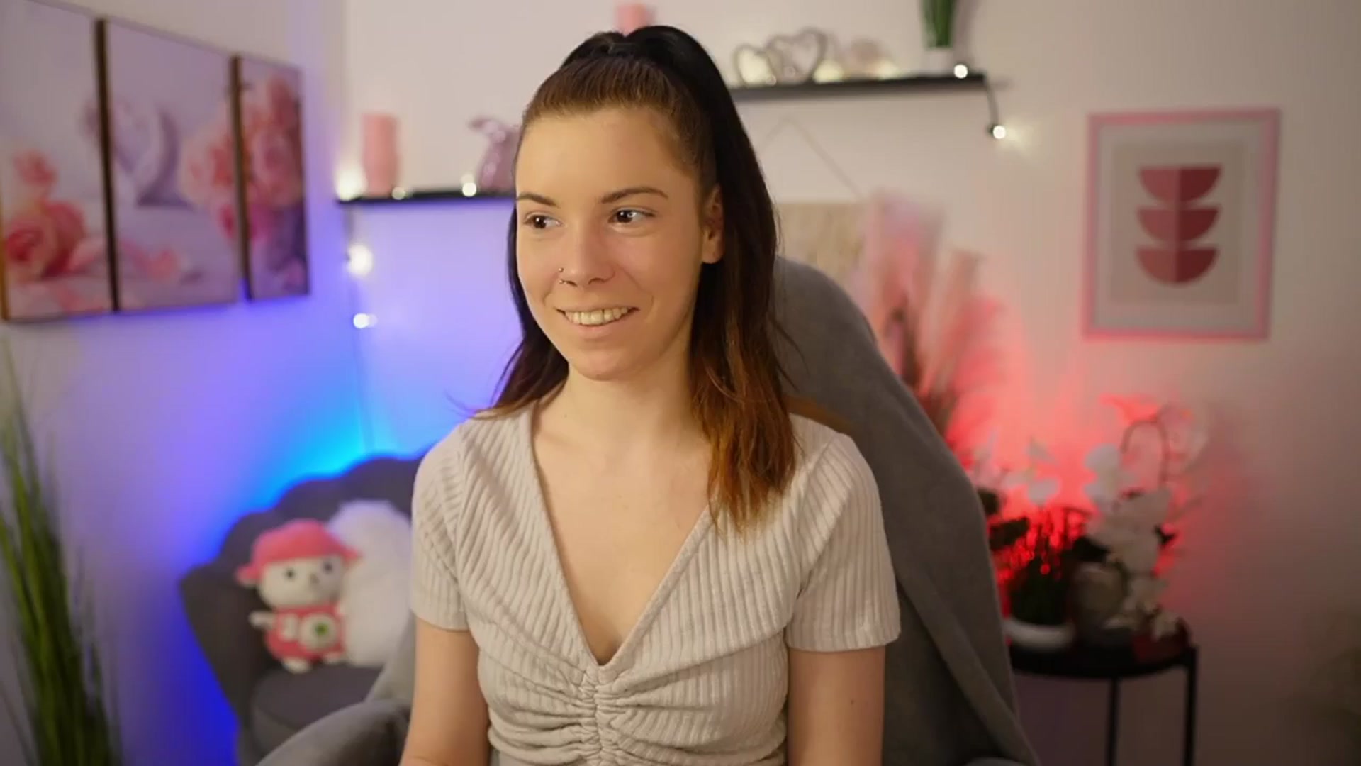 Gallery image thumbnail from Cherry_Rain's myfreecams stream on, 02/09/2026, 15:10 image 15 of 20