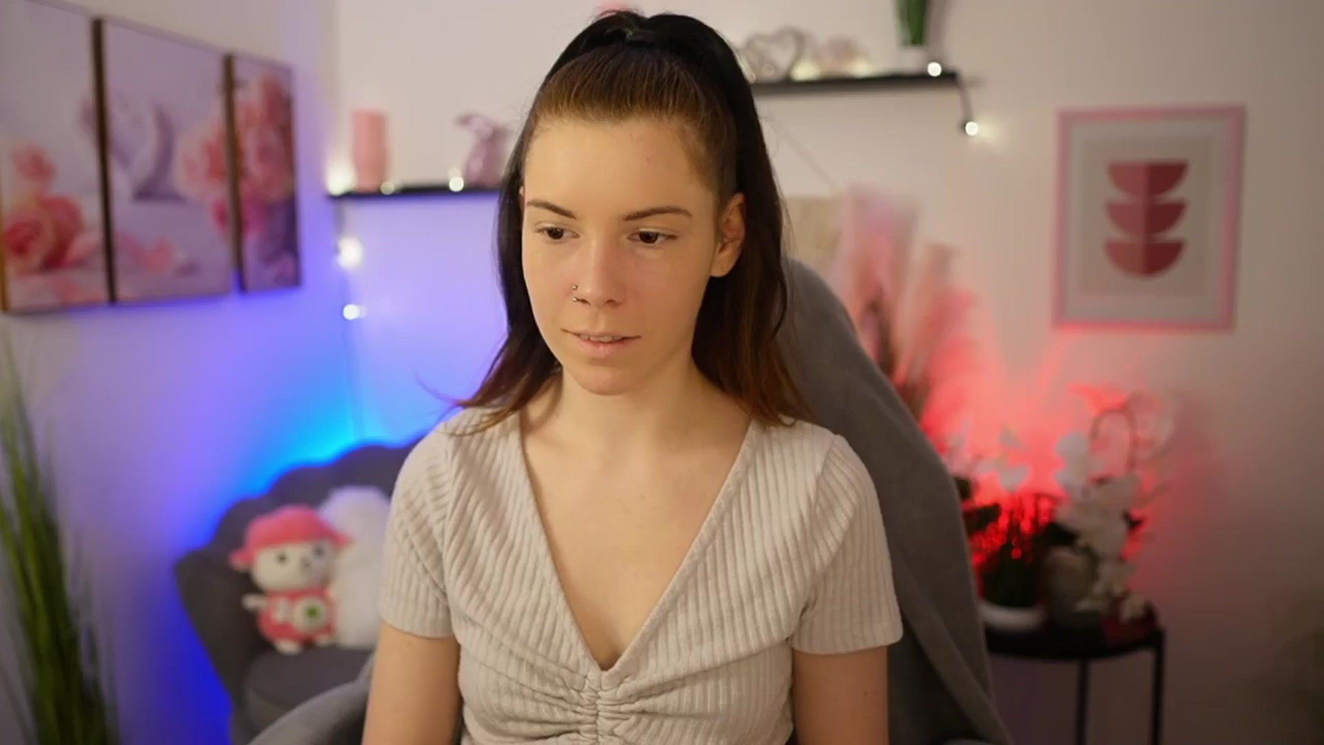 Gallery image thumbnail from Cherry_Rain's myfreecams stream on, 02/09/2026, 15:10 image 16 of 20