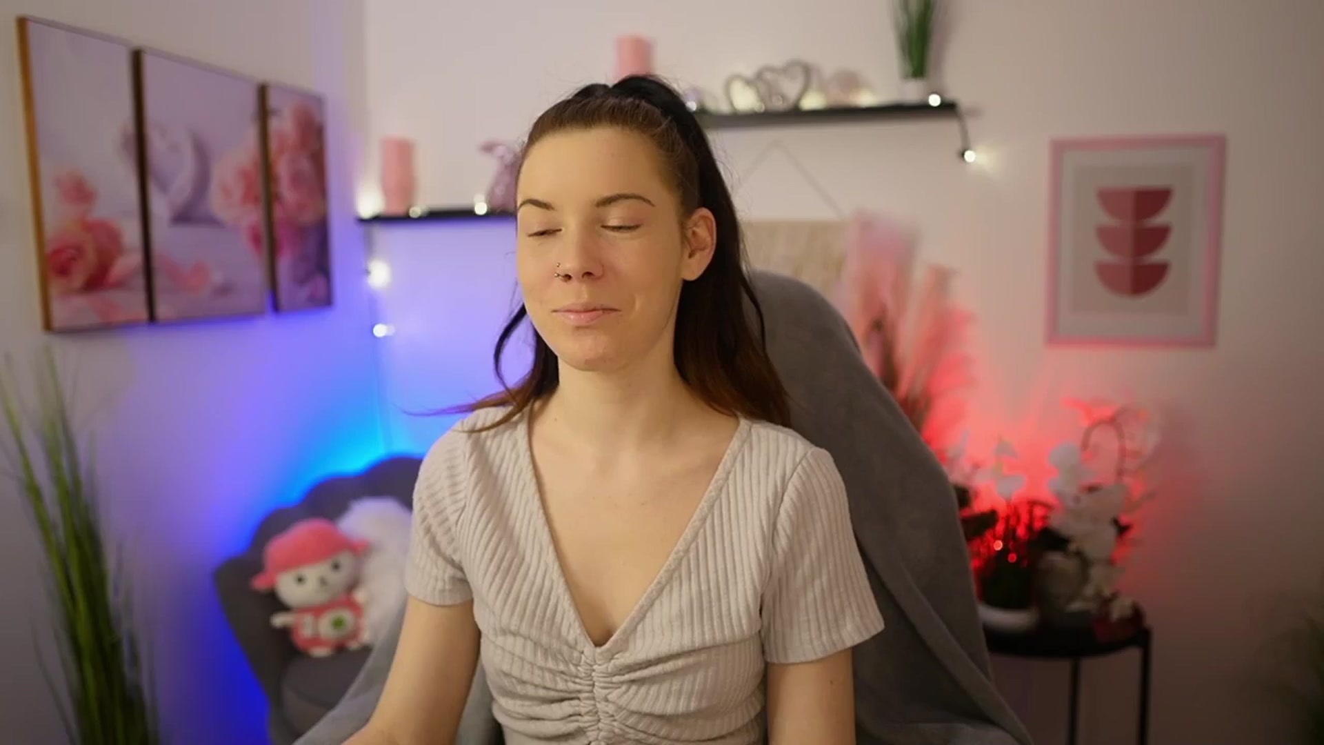 Gallery image thumbnail from Cherry_Rain's myfreecams stream on, 02/09/2026, 18:55 image 8 of 20