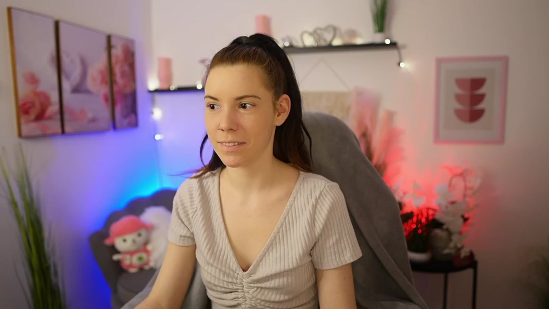 Gallery image thumbnail from Cherry_Rain's myfreecams stream on, 02/09/2026, 18:55 image 9 of 20