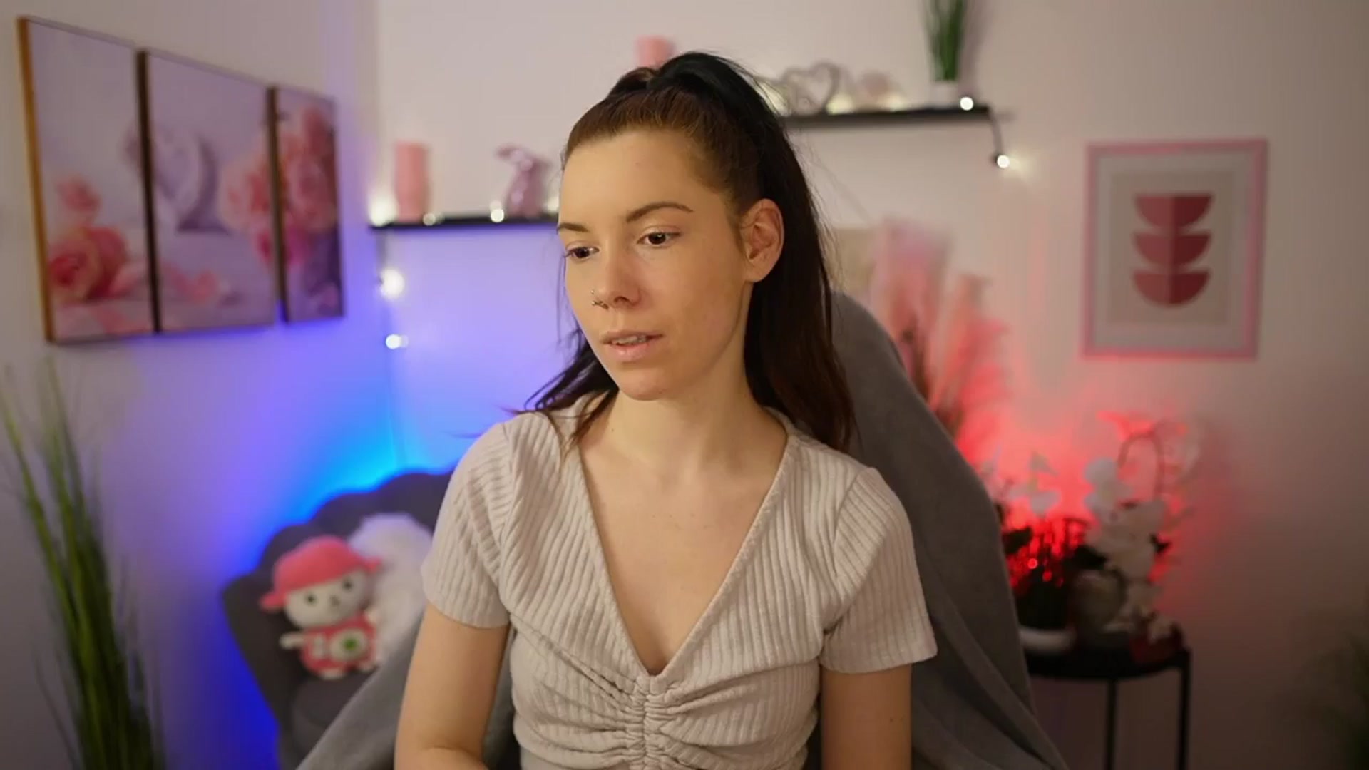 Gallery image thumbnail from Cherry_Rain's myfreecams stream on, 02/09/2026, 18:55 image 18 of 20