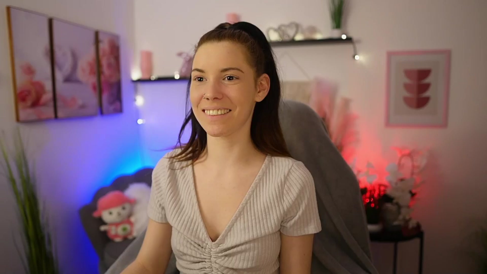 Gallery image thumbnail from Cherry_Rain's myfreecams stream on, 02/09/2026, 18:55 image 20 of 20
