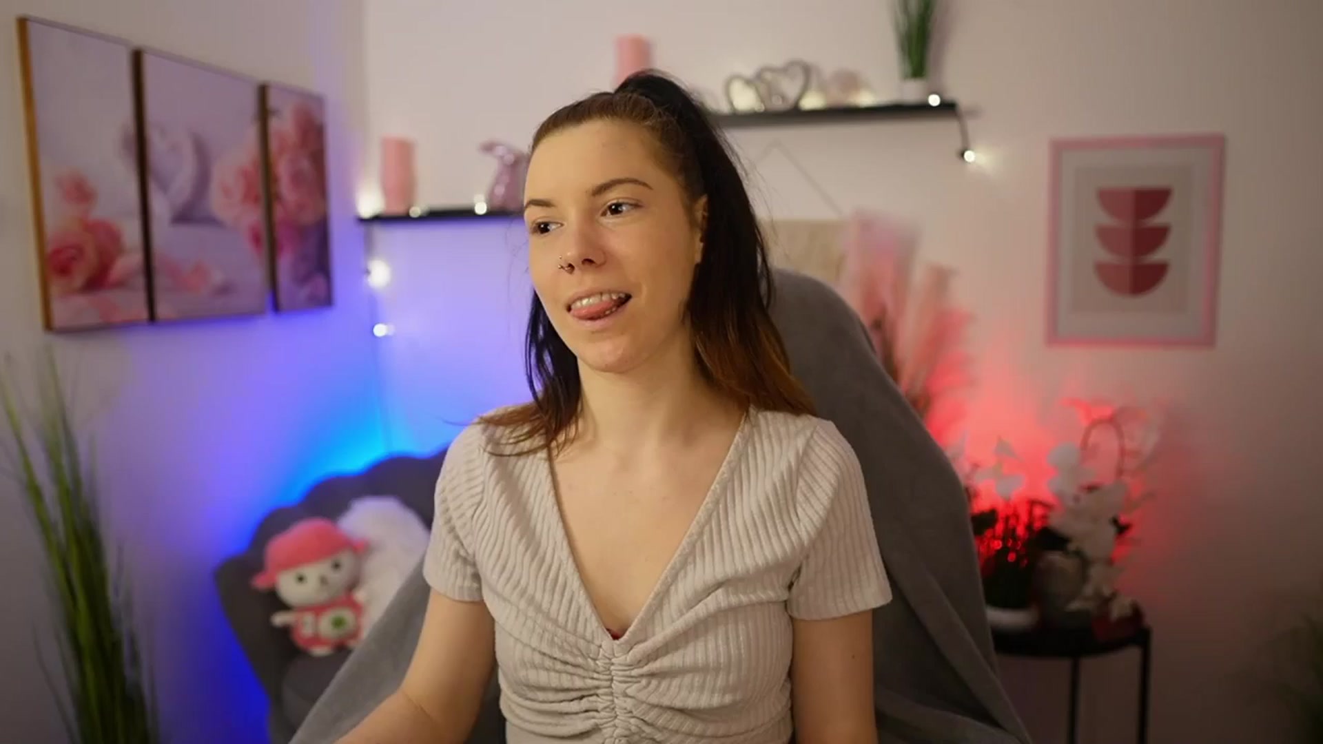 Gallery image thumbnail from Cherry_Rain's myfreecams stream on, 02/09/2026, 18:55 image 2 of 20