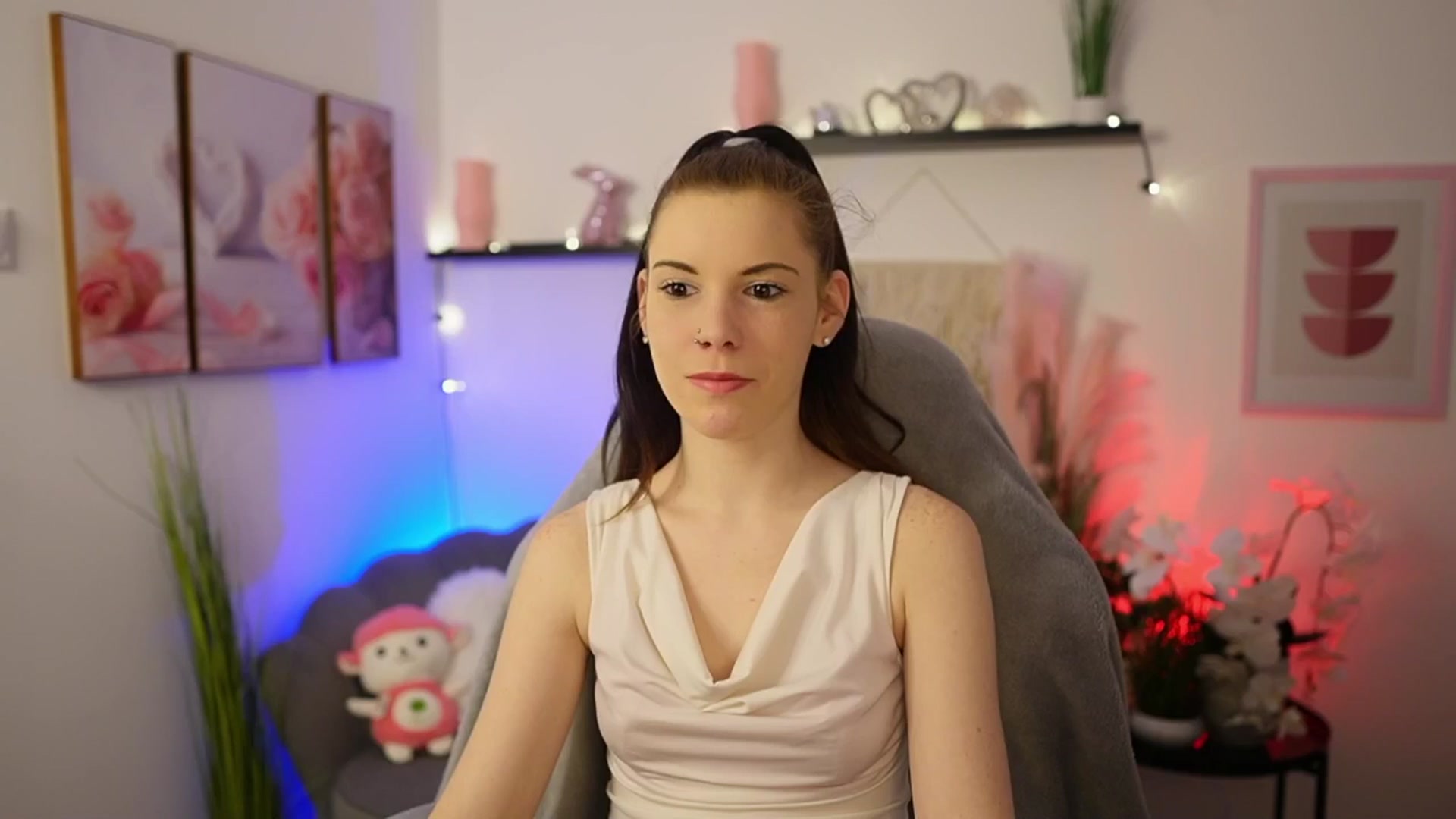 Gallery image thumbnail from Cherry_Rain's myfreecams stream on, 02/21/2026, 14:43 image 7 of 20