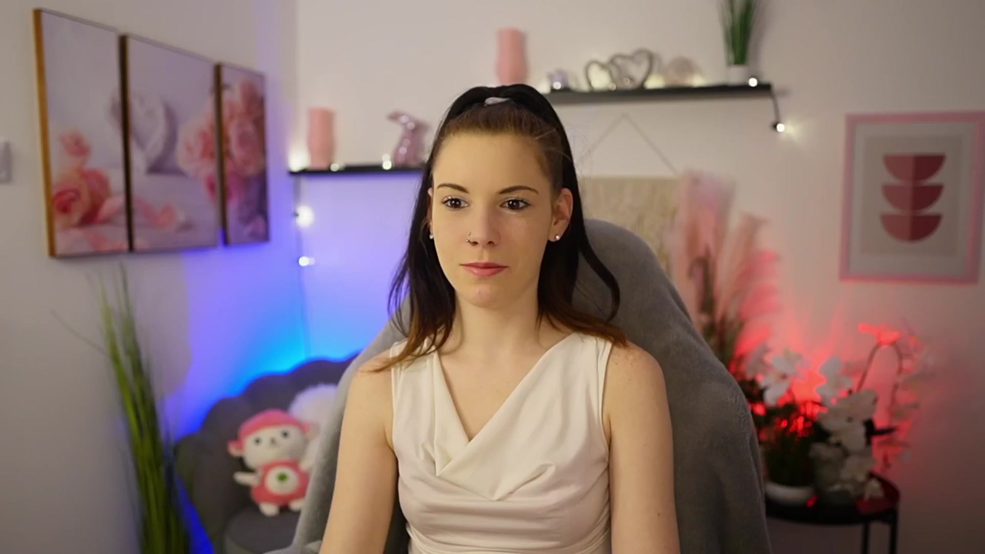 Gallery image thumbnail from Cherry_Rain's myfreecams stream on, 02/21/2026, 14:43 image 1 of 20