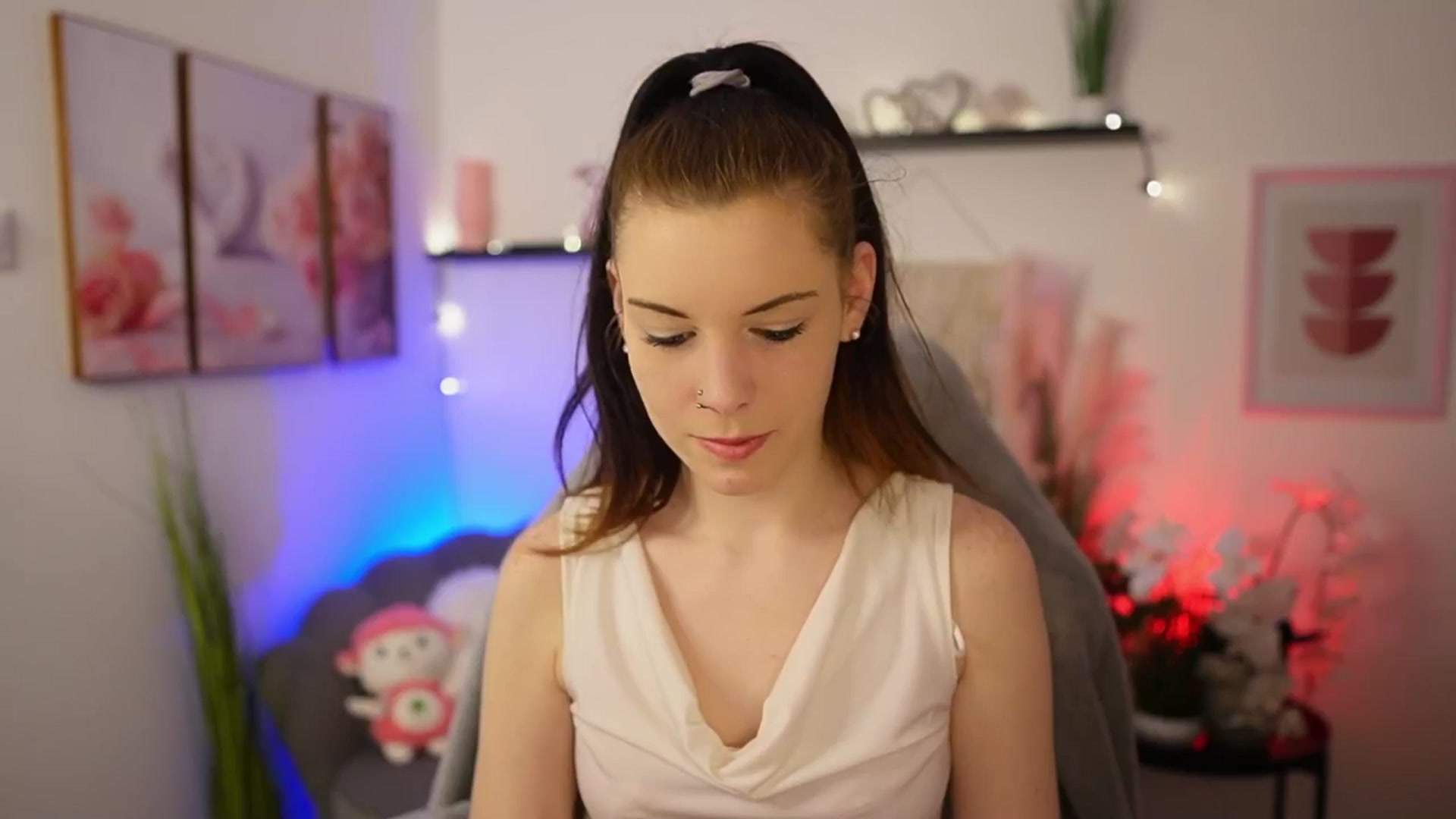 Gallery image thumbnail from Cherry_Rain's myfreecams stream on, 02/21/2026, 16:46 image 3 of 20