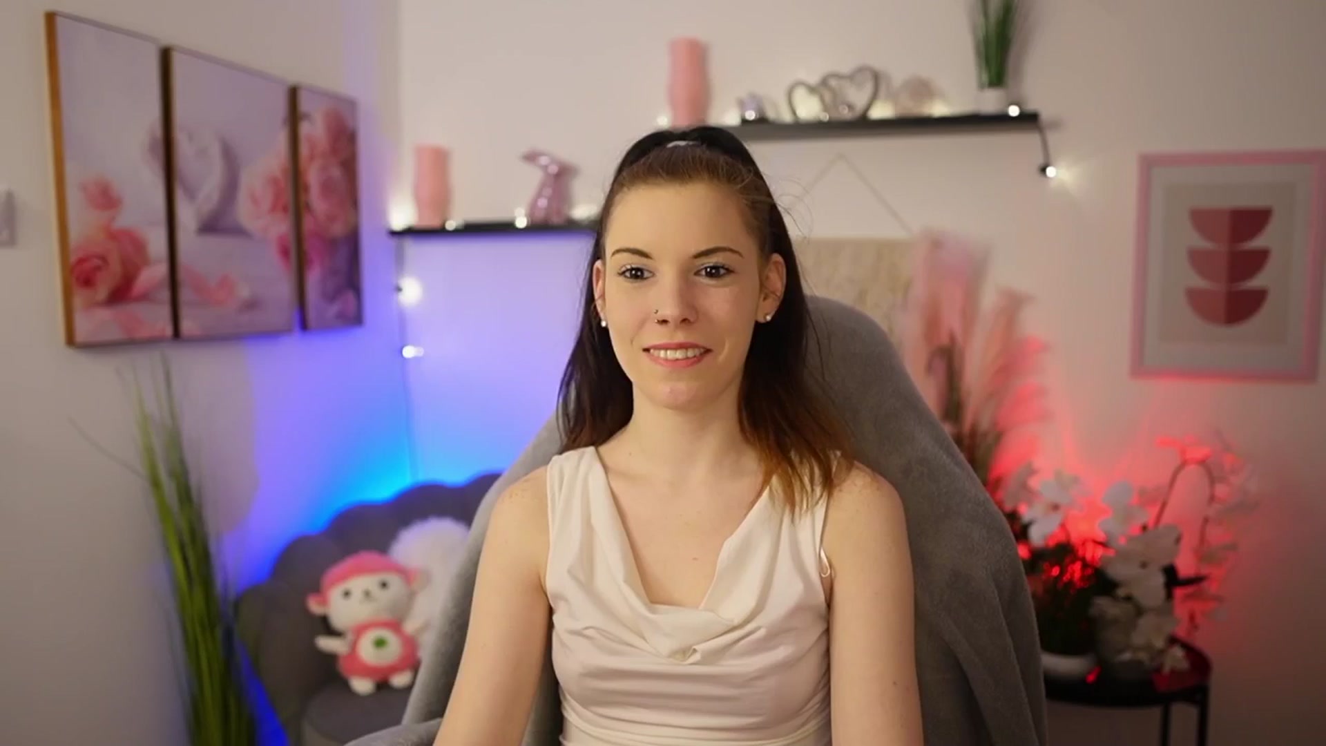 Gallery image thumbnail from Cherry_Rain's myfreecams stream on, 02/21/2026, 16:46 image 7 of 20