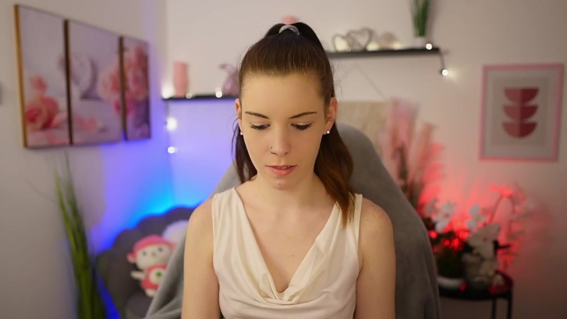 Gallery image thumbnail from Cherry_Rain's myfreecams stream on, 02/21/2026, 18:13 image 1 of 20