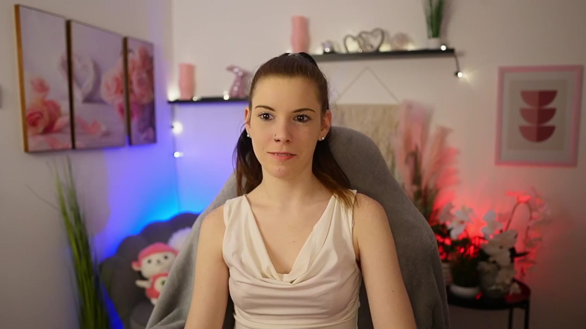 Gallery image thumbnail from Cherry_Rain's myfreecams stream on, 02/21/2026, 18:13 image 9 of 20