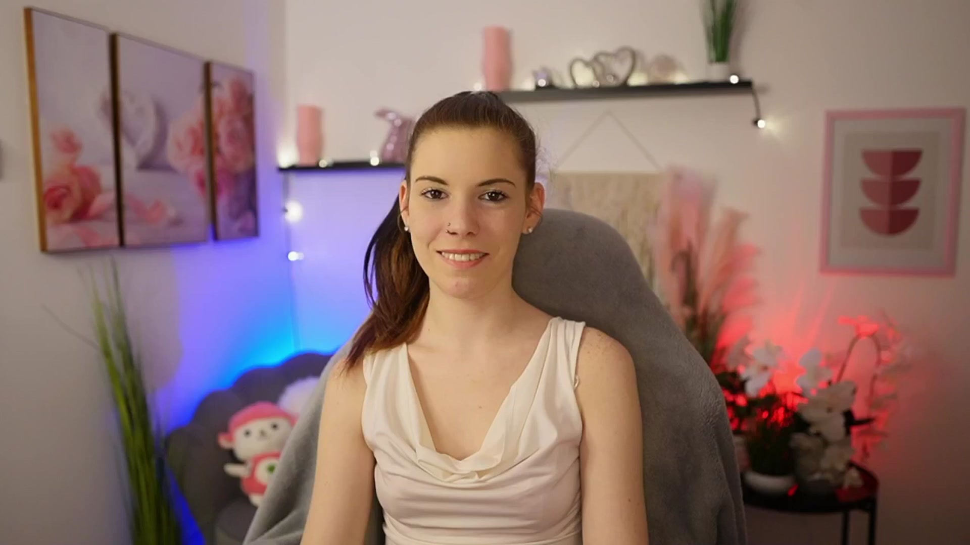 Gallery image thumbnail from Cherry_Rain's myfreecams stream on, 02/21/2026, 18:13 image 11 of 20
