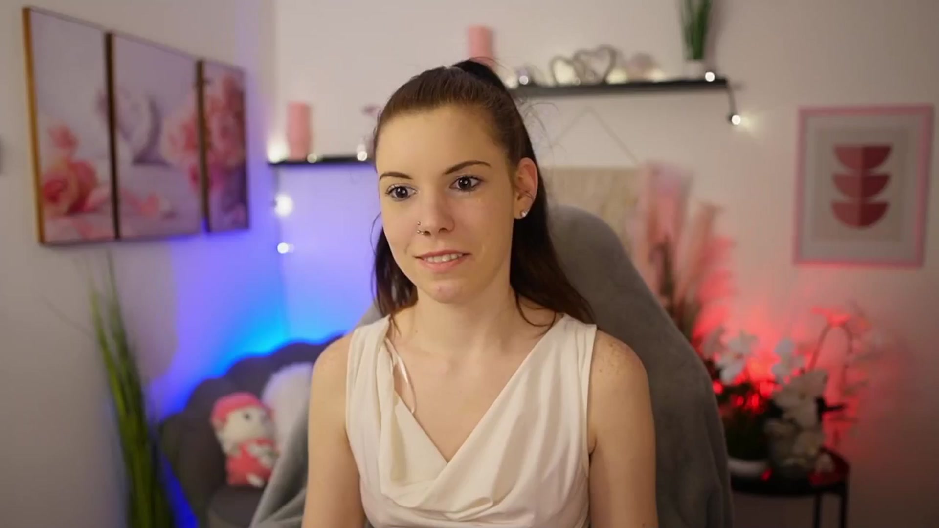 Gallery image thumbnail from Cherry_Rain's myfreecams stream on, 02/21/2026, 18:47 image 20 of 20