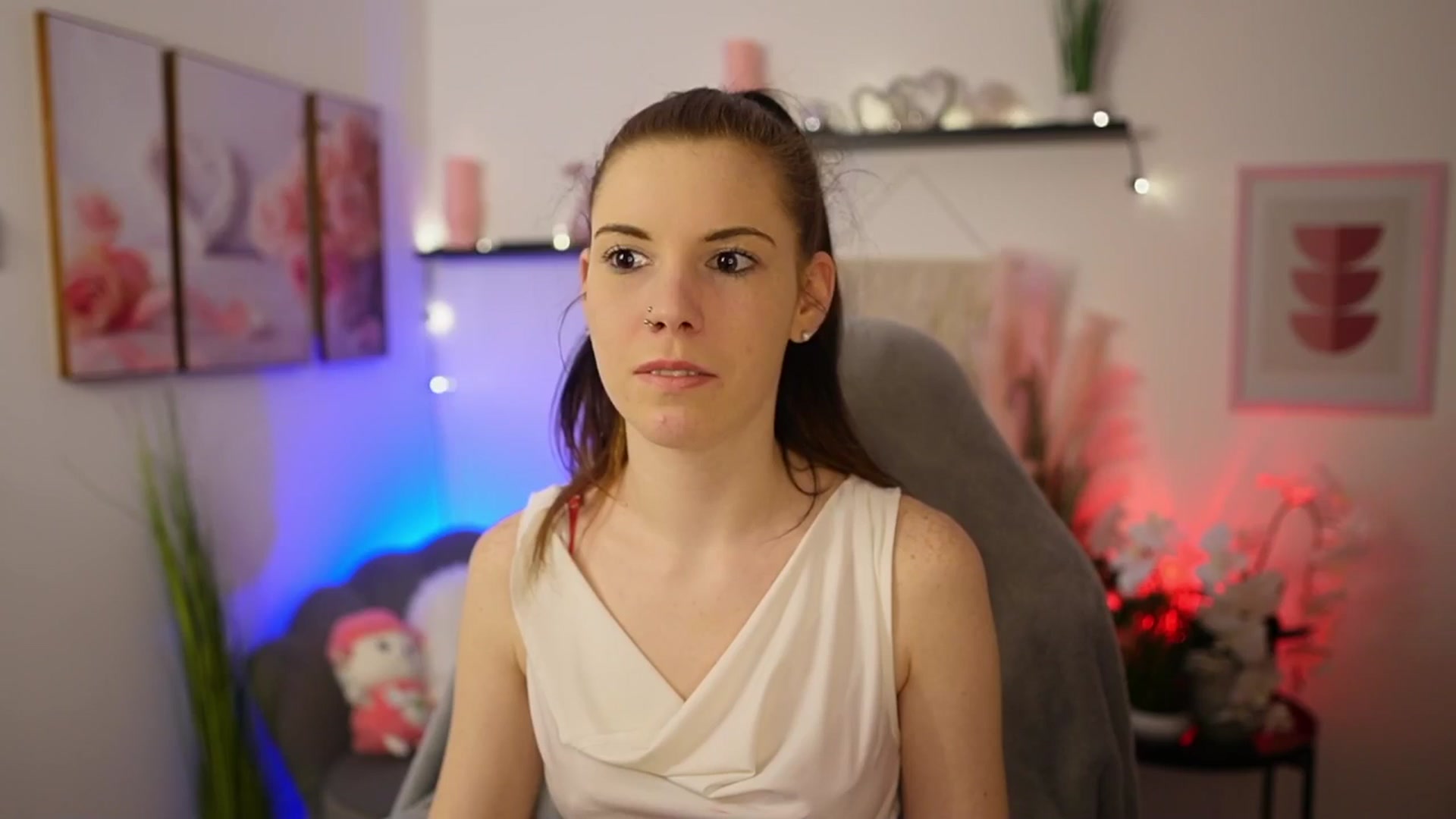 Gallery image thumbnail from Cherry_Rain's myfreecams stream on, 02/21/2026, 18:47 image 6 of 20