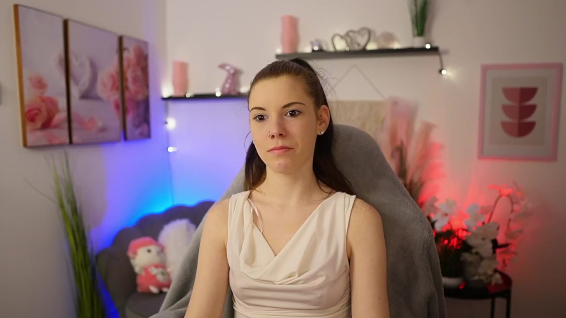 Gallery image thumbnail from Cherry_Rain's myfreecams stream on, 02/21/2026, 18:47 image 18 of 20