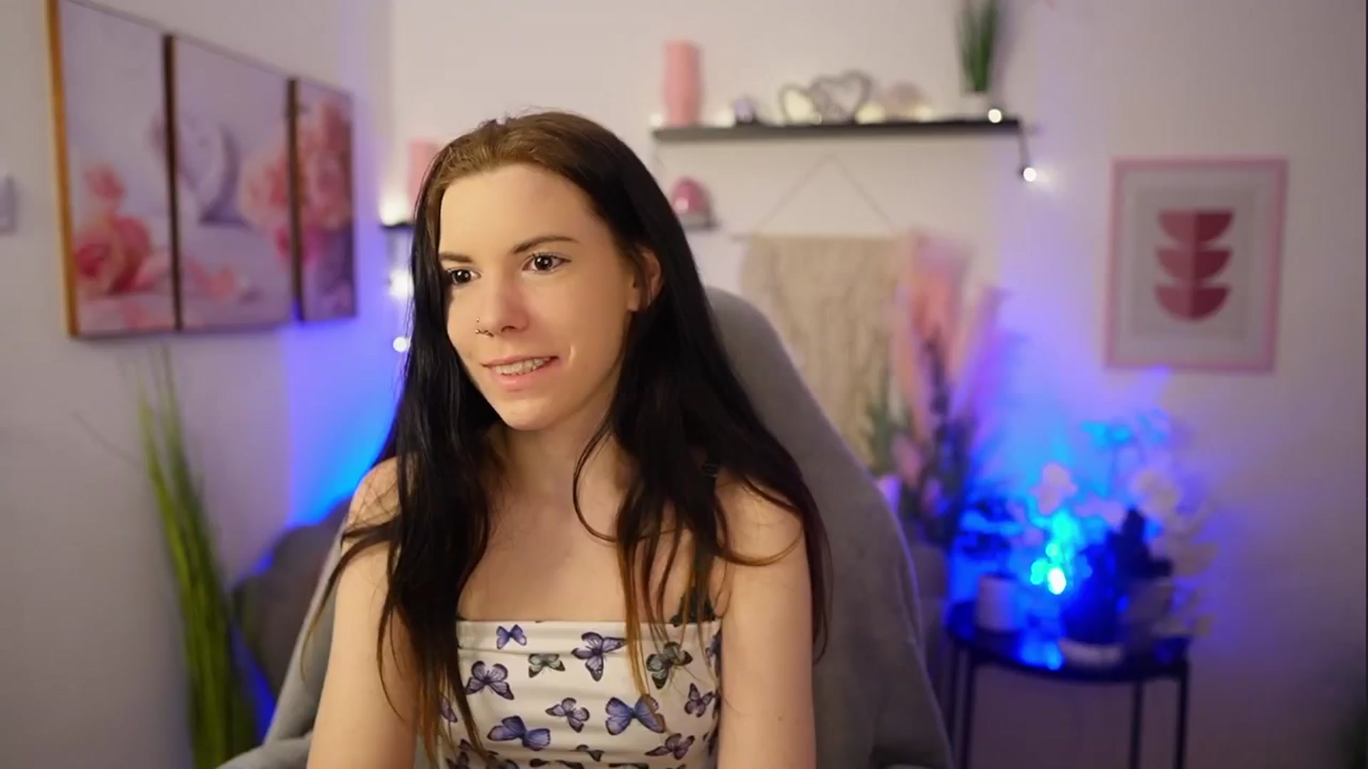 Gallery image thumbnail from Cherry_Rain's myfreecams stream on, 02/25/2026, 18:55 image 20 of 20