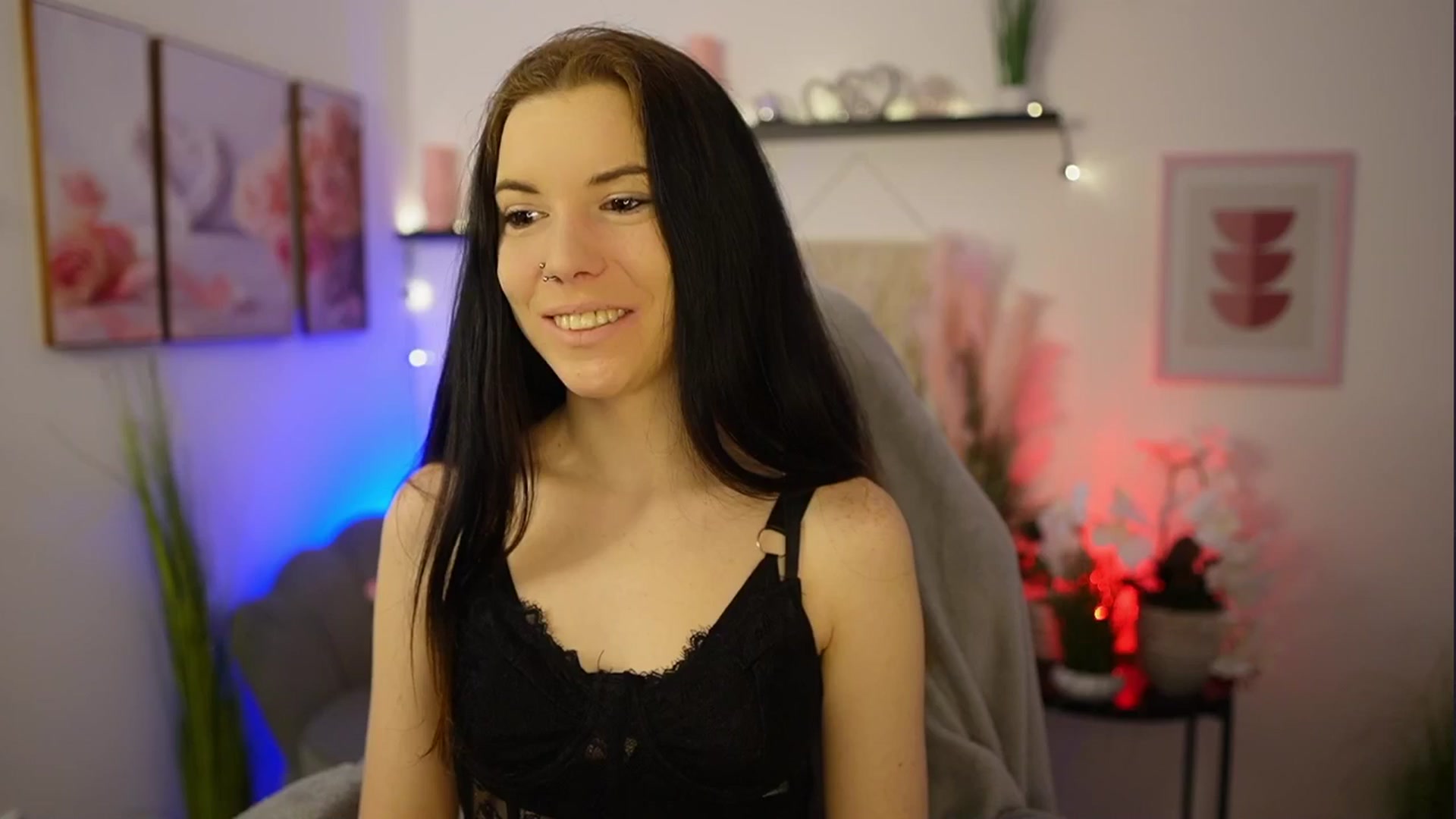Gallery image thumbnail from Cherry_Rain's myfreecams stream on, 02/26/2026, 18:20 image 2 of 20
