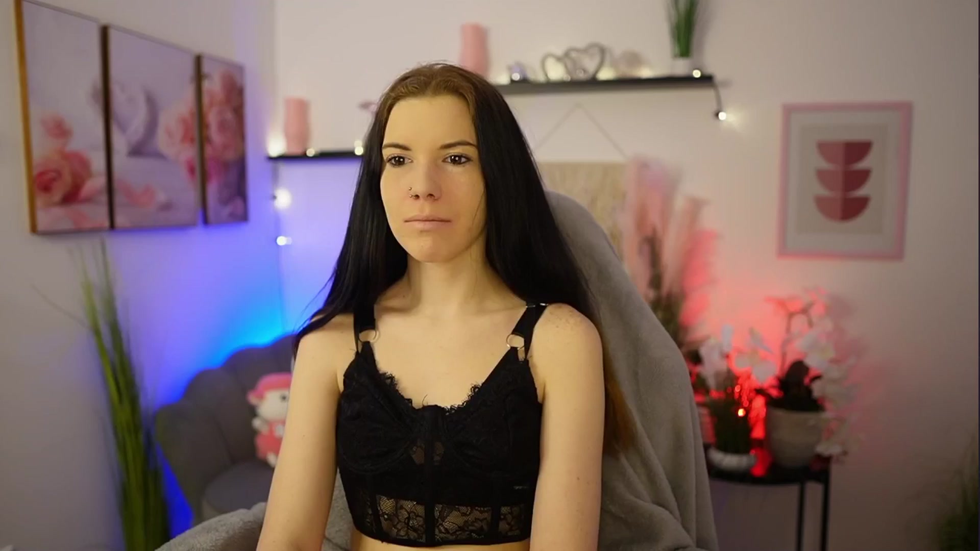 Gallery image thumbnail from Cherry_Rain's myfreecams stream on, 02/26/2026, 18:20 image 1 of 20