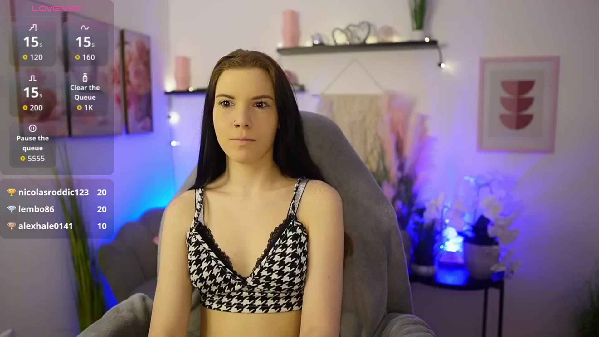 Gallery image thumbnail from Cherry_Rain's myfreecams stream on, 03/01/2026, 15:54 image 17 of 20