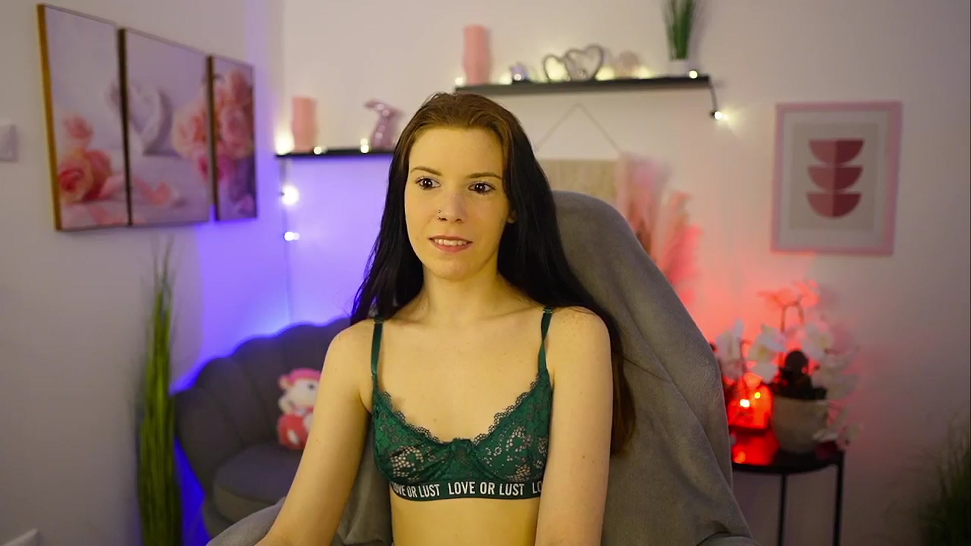 Gallery image thumbnail from Cherry_Rain's myfreecams stream on, 03/11/2026, 14:54 image 16 of 20