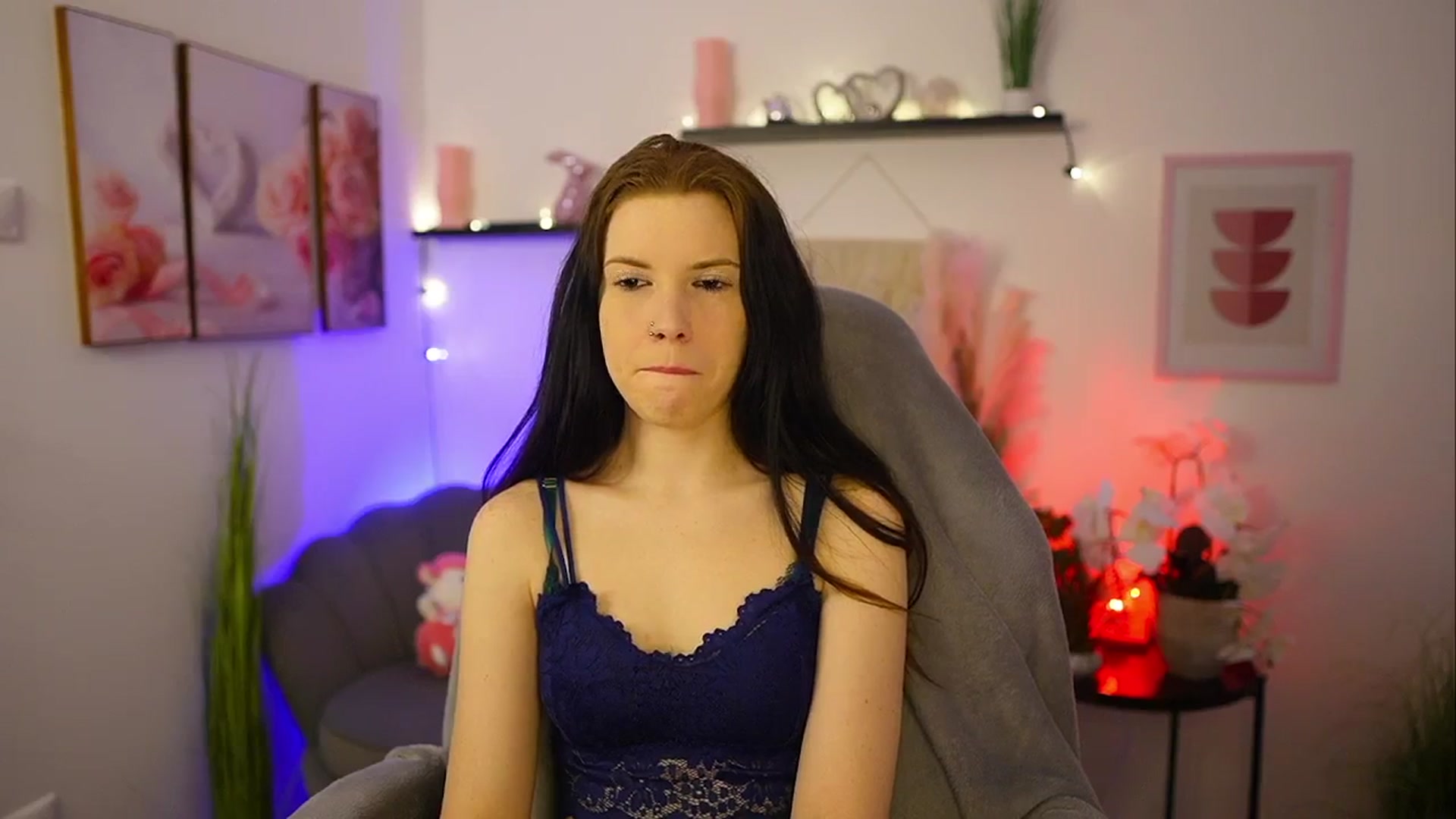 Gallery image thumbnail from Cherry_Rain's myfreecams stream on, 03/11/2026, 15:56 image 15 of 20