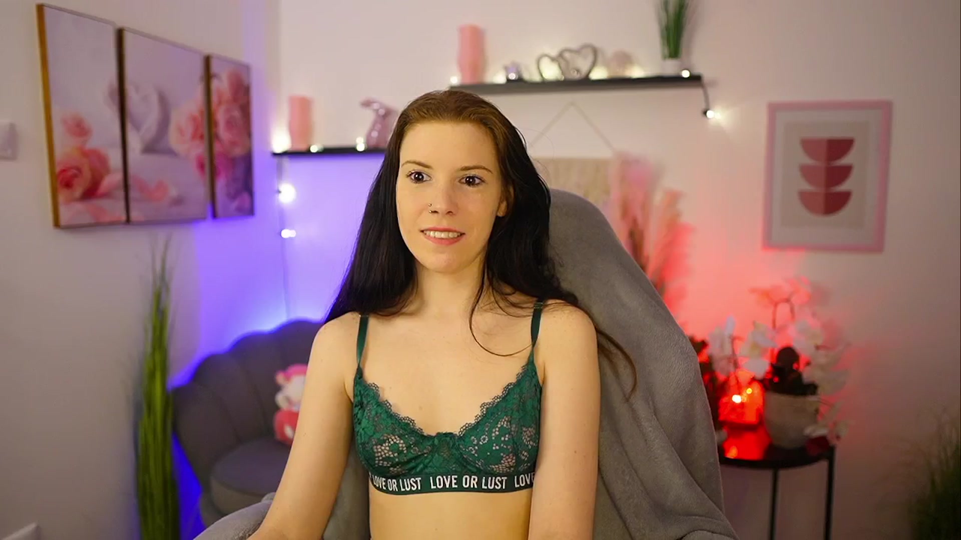 Gallery image thumbnail from Cherry_Rain's myfreecams stream on, 03/11/2026, 16:48 image 8 of 20