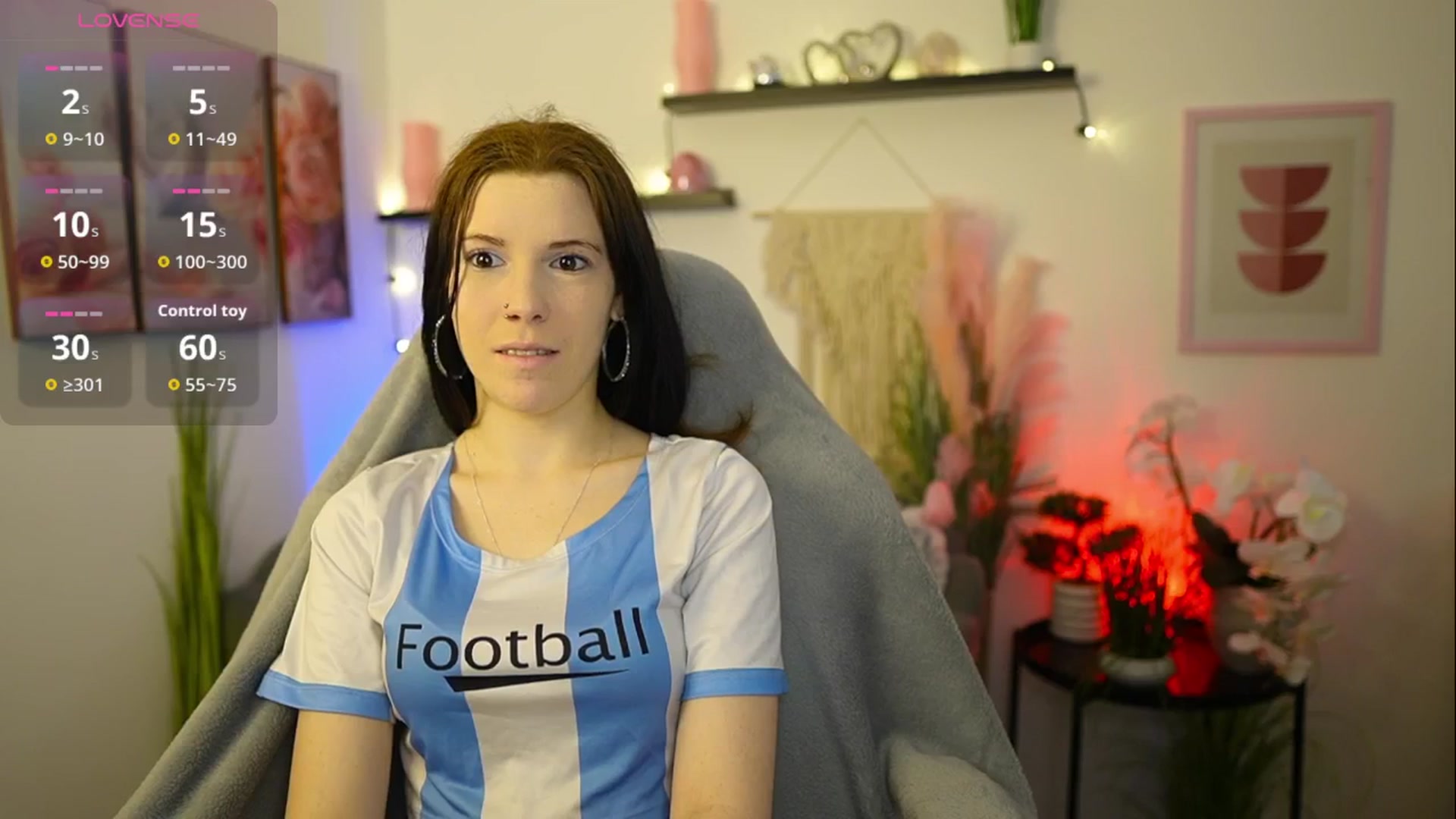 Gallery image thumbnail from Cherry_Rain's myfreecams stream on, 04/17/2026, 14:57 image 19 of 20