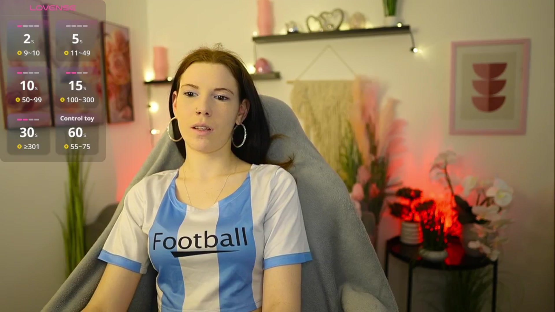 Gallery image thumbnail from Cherry_Rain's myfreecams stream on, 04/17/2026, 14:57 image 17 of 20