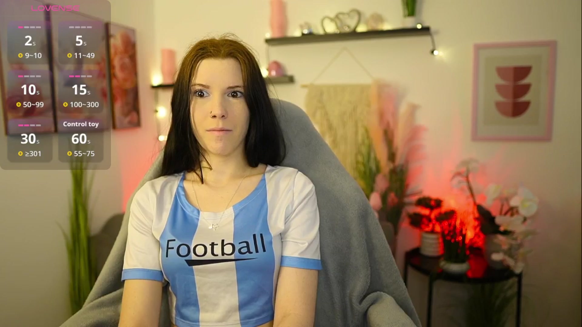 Gallery image thumbnail from Cherry_Rain's myfreecams stream on, 04/17/2026, 16:00 image 10 of 20