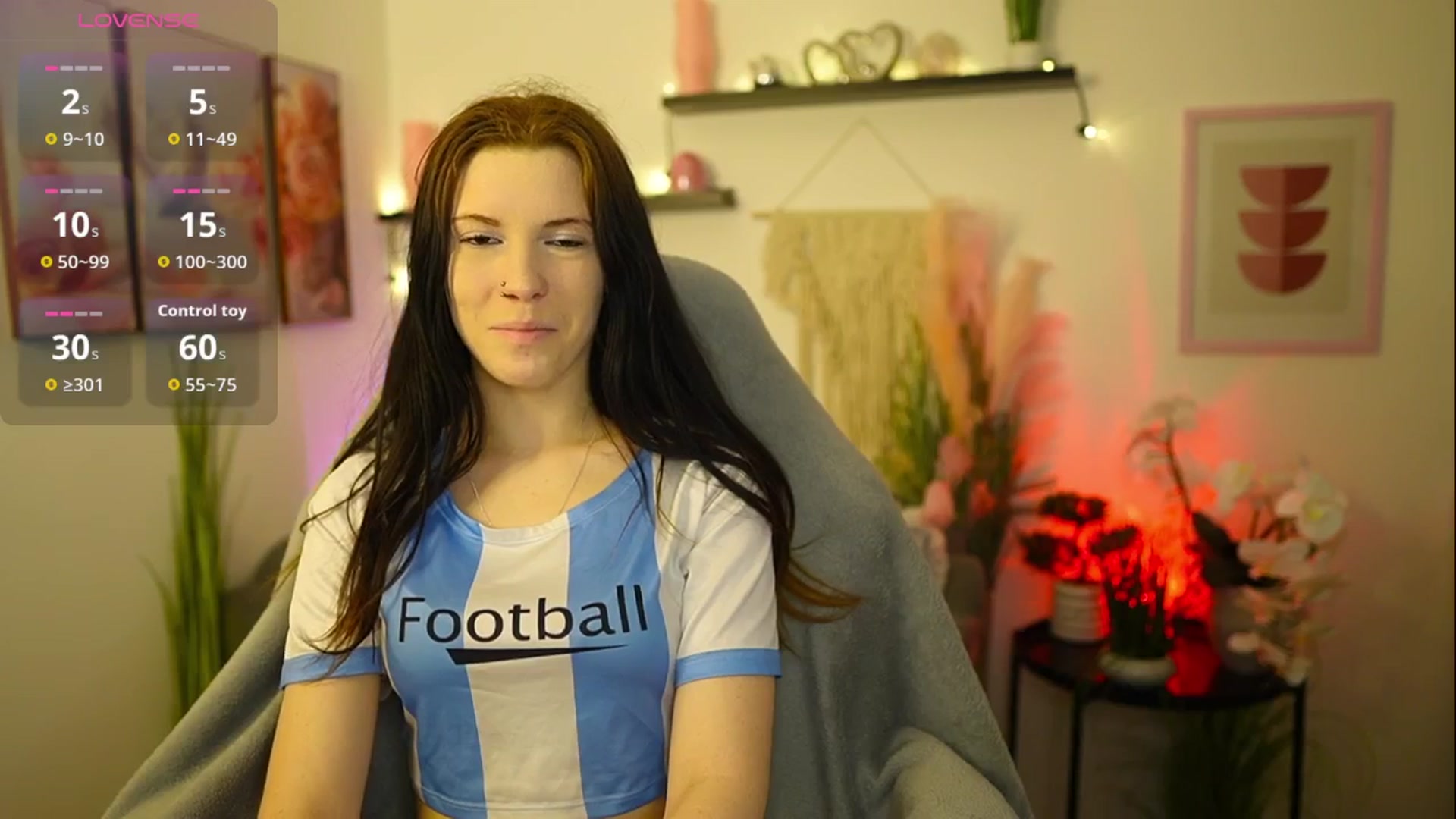 Gallery image thumbnail from Cherry_Rain's myfreecams stream on, 04/17/2026, 17:27 image 4 of 20
