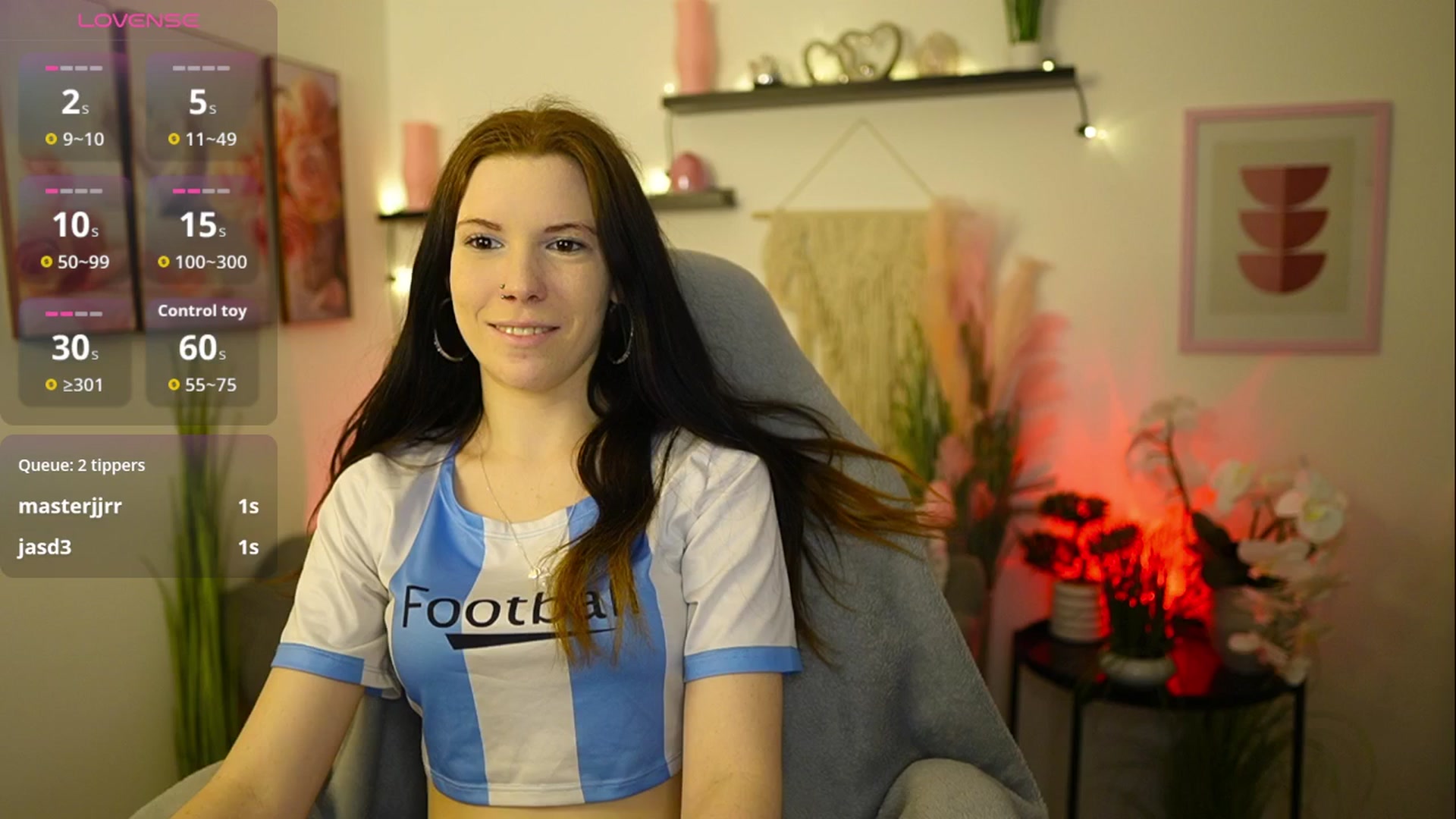 Gallery image thumbnail from Cherry_Rain's myfreecams stream on, 04/17/2026, 17:27 image 16 of 20