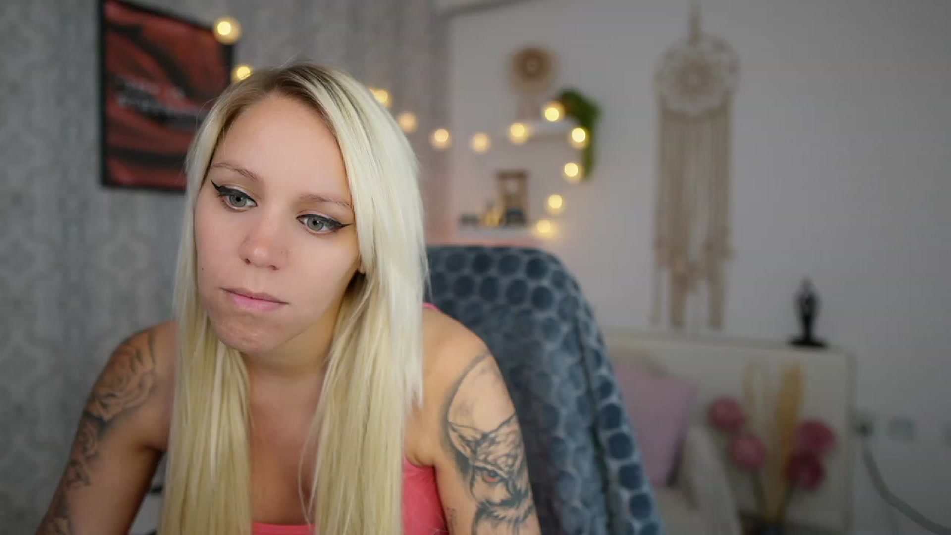 Gallery image thumbnail from Cherry__Blond's myfreecams stream on, 07/11/2023, 10:02 image 11 of 20
